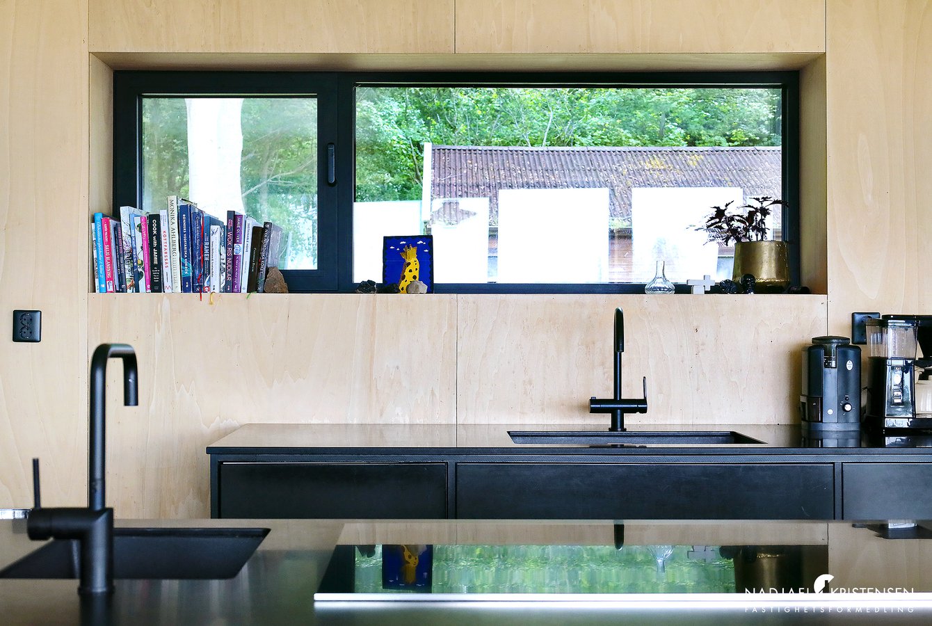 cuisine design noire