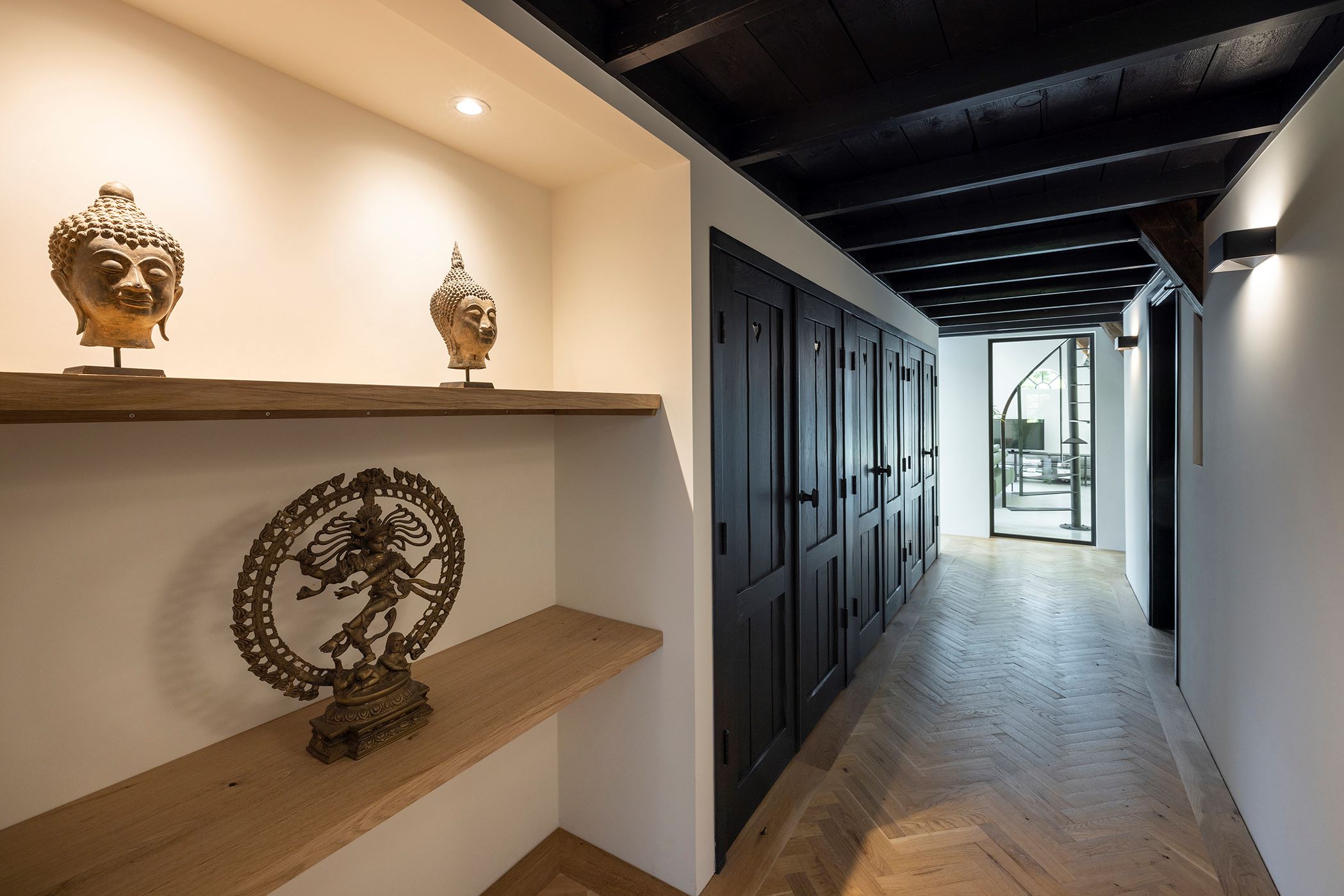 couloir avec placard