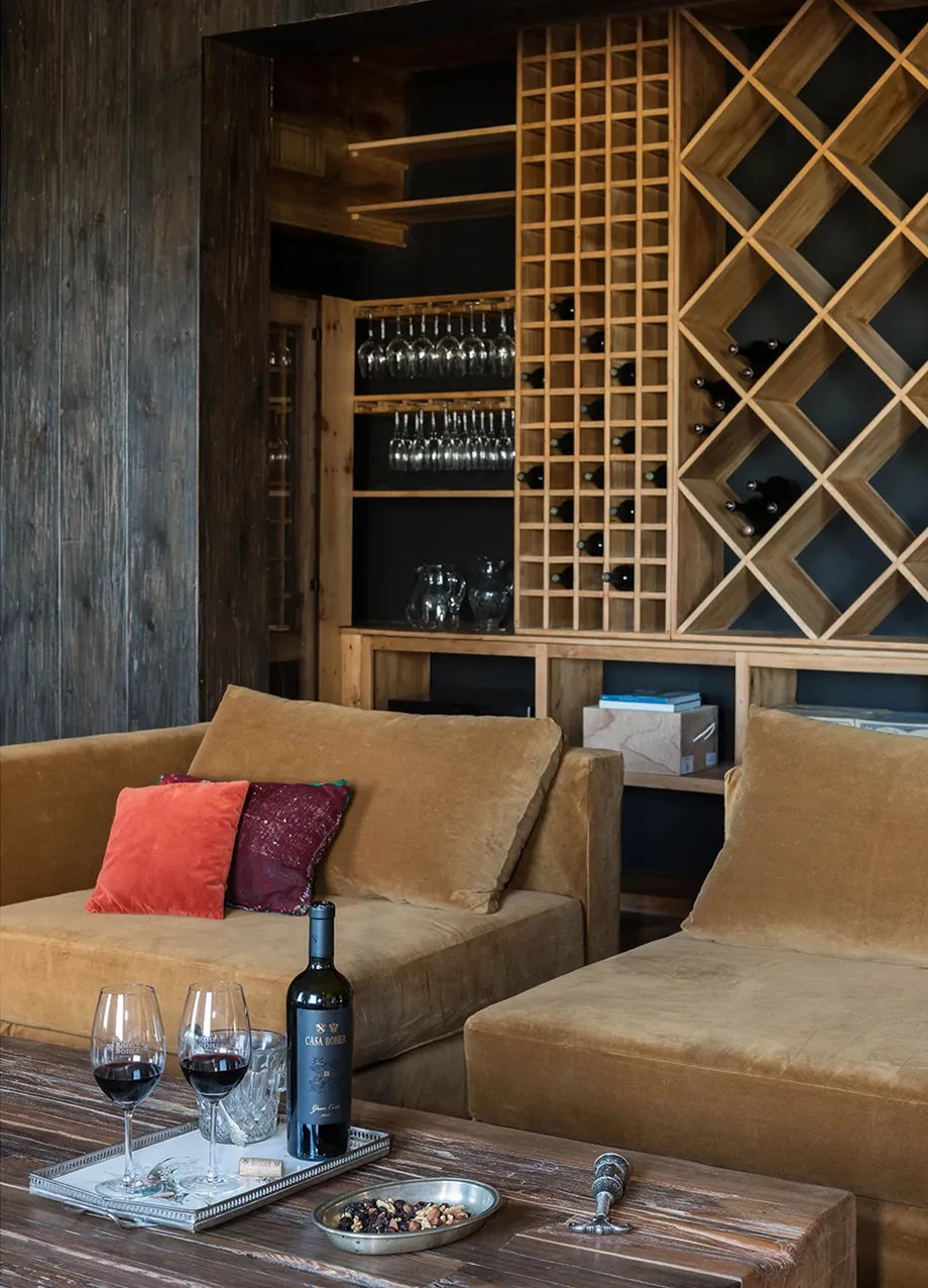 salon avec cave à vins
