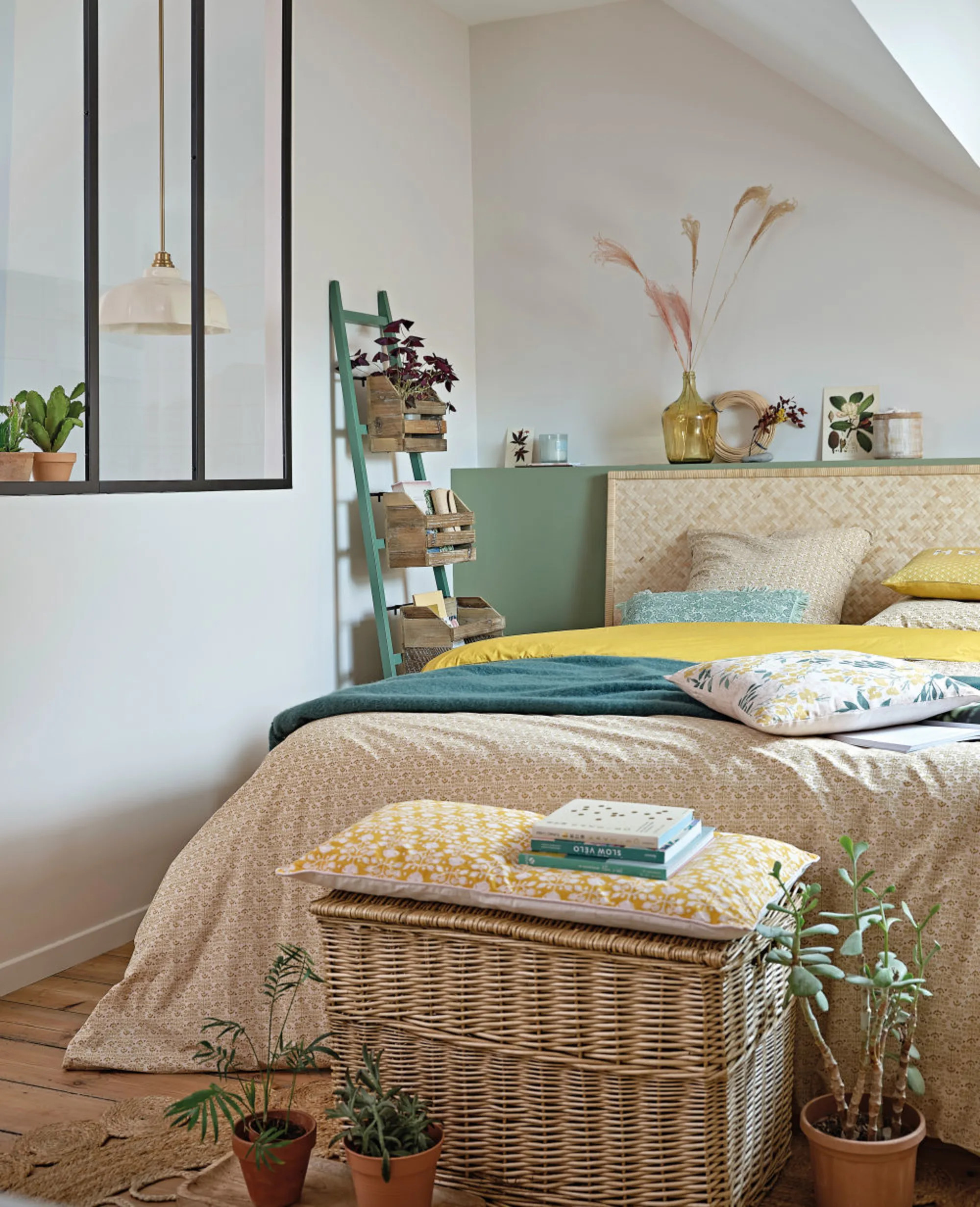 chambre décoration naturelle catalogue Maisons du Monde 2023 chambre décoration naturelle catalogue Maisons du Monde 2023