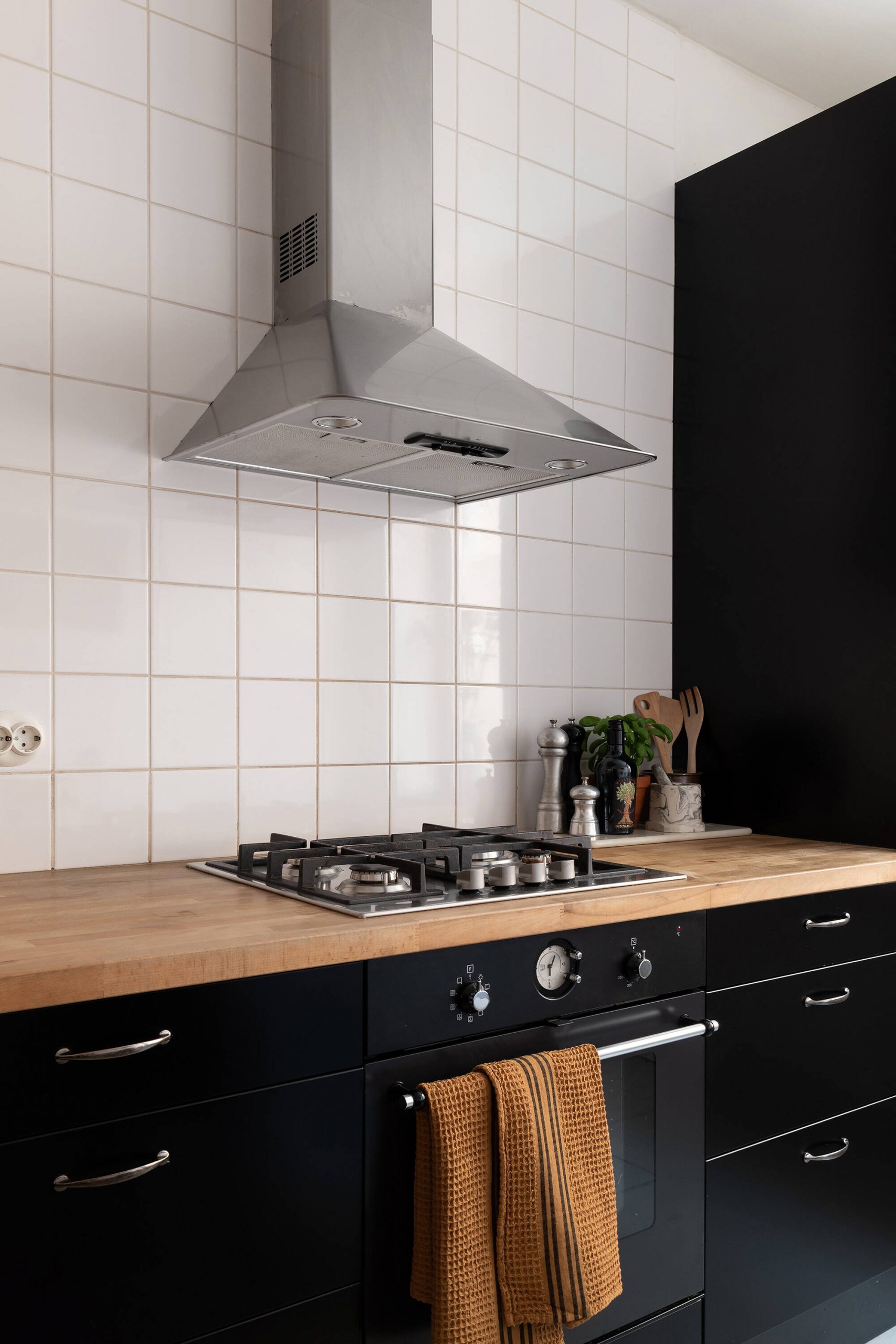 cuisine noire design