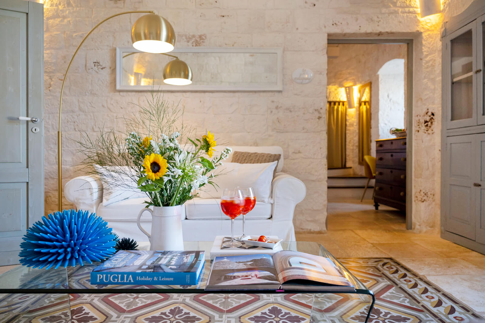 salon maison en pierre trullo Pouilles Casa Badra