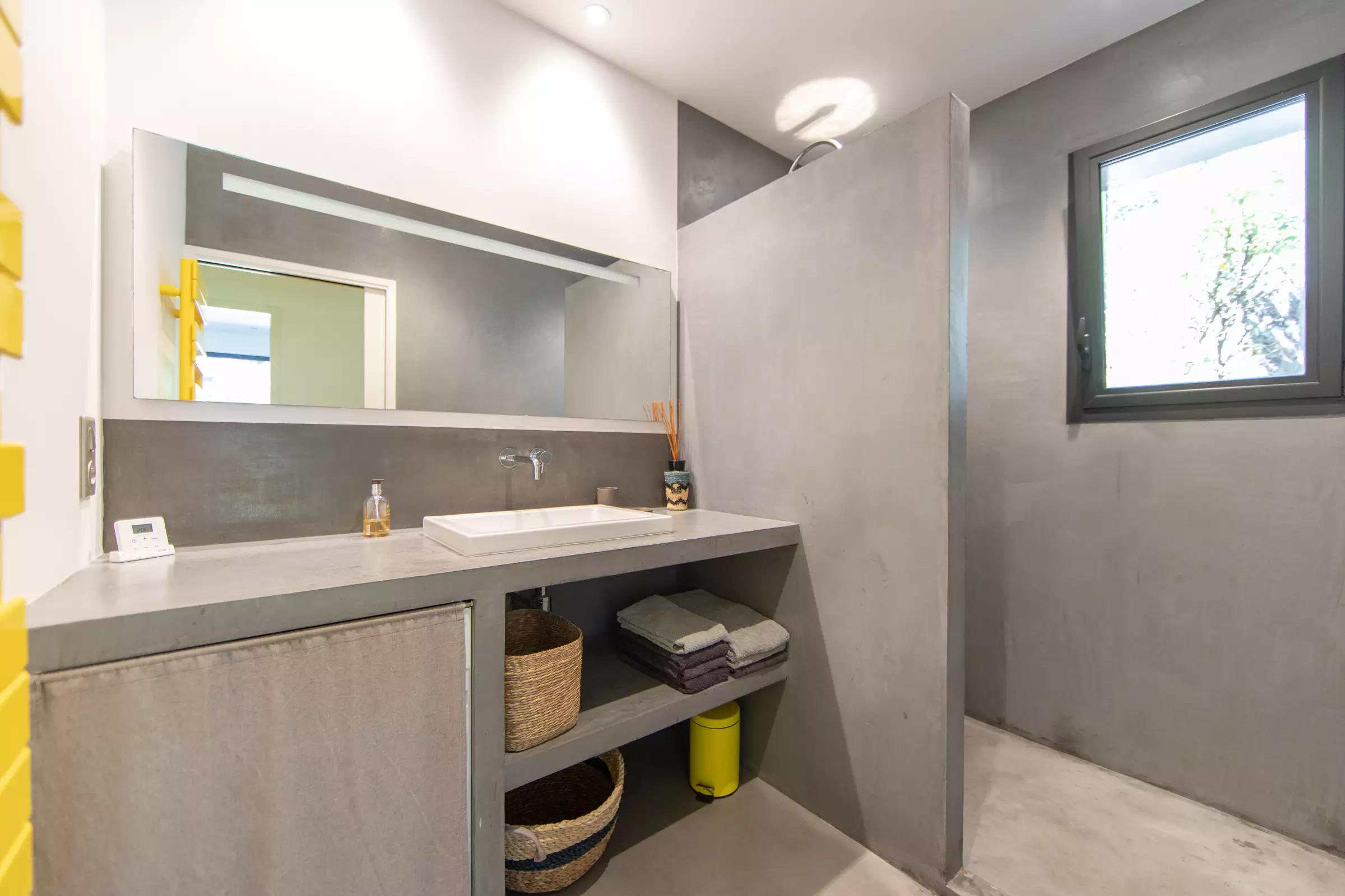 salle de bain béton ciré