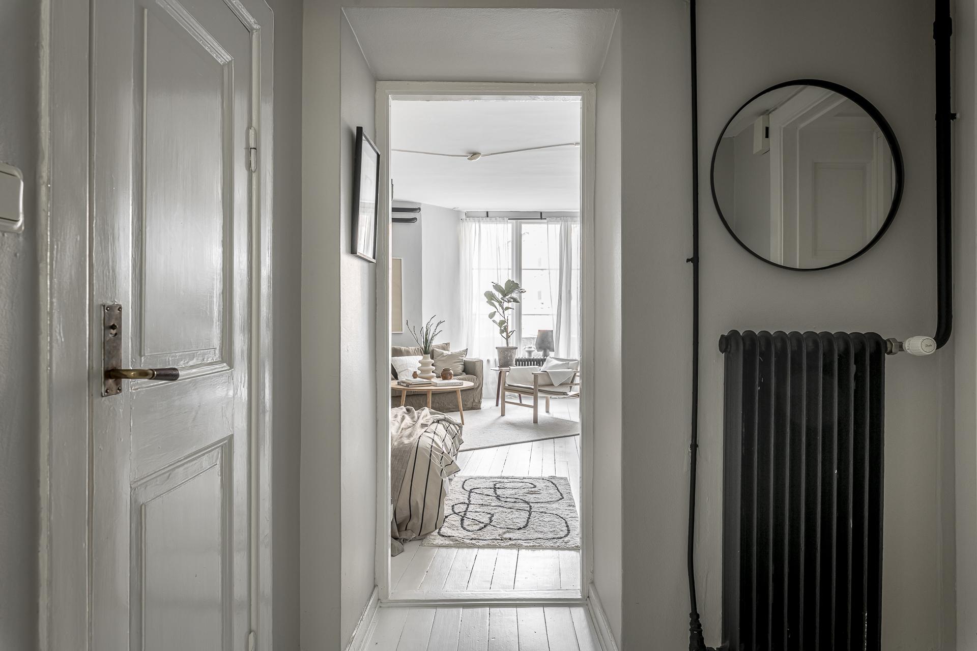 entrée avec radiateur fonte entrée avec radiateur fonte