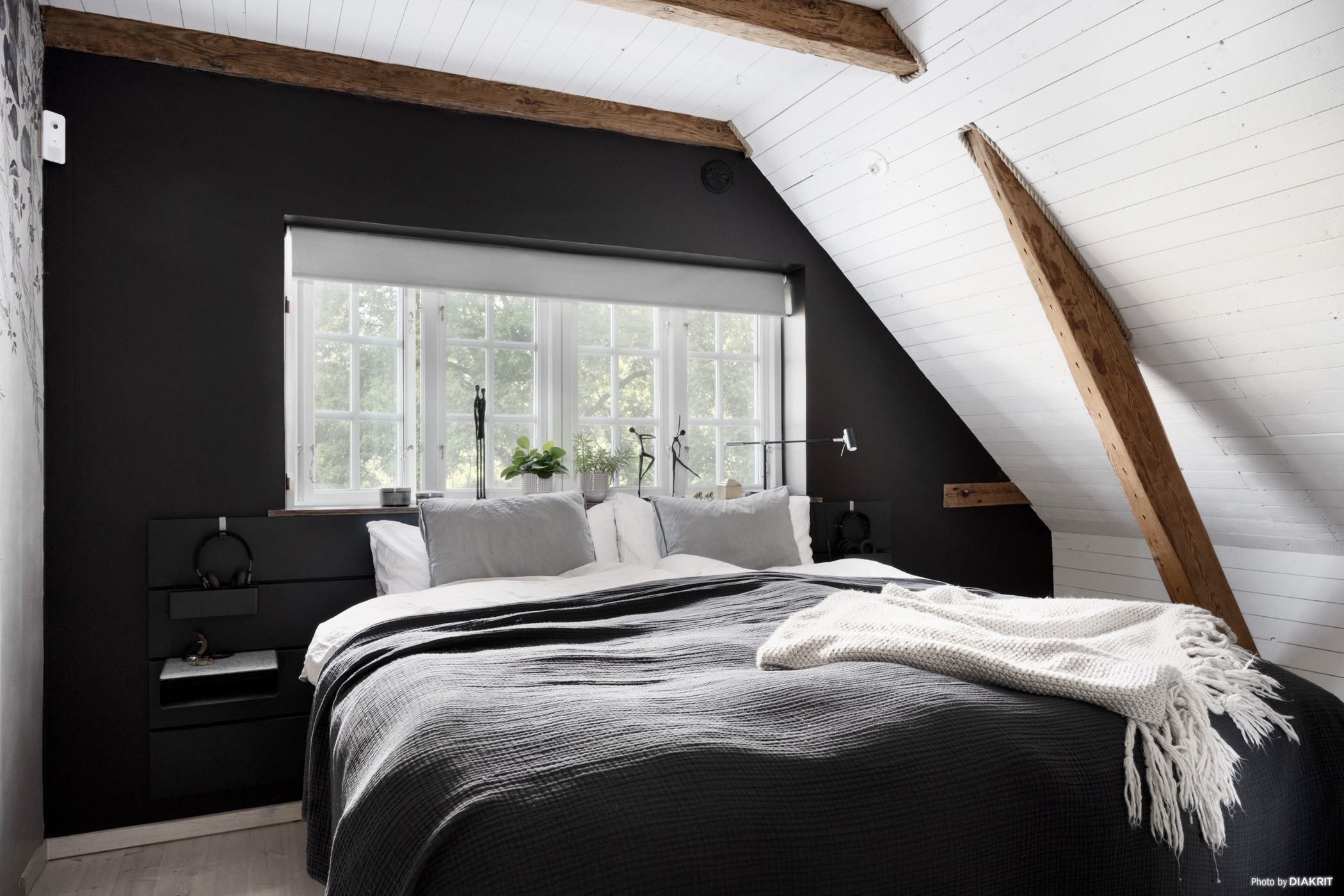 chambre mansardée maison rénovée chambre mansardée maison rénovée