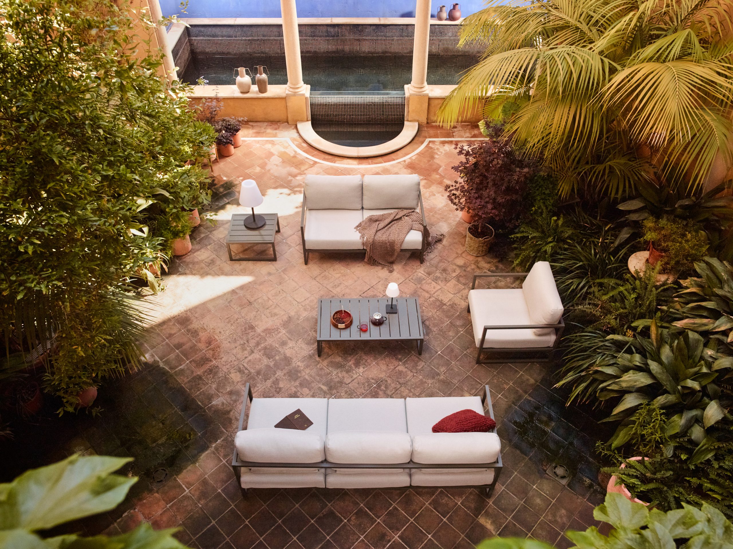patio maison atelier nouvelle collection KAVE HOME patio maison atelier nouvelle collection KAVE HOME