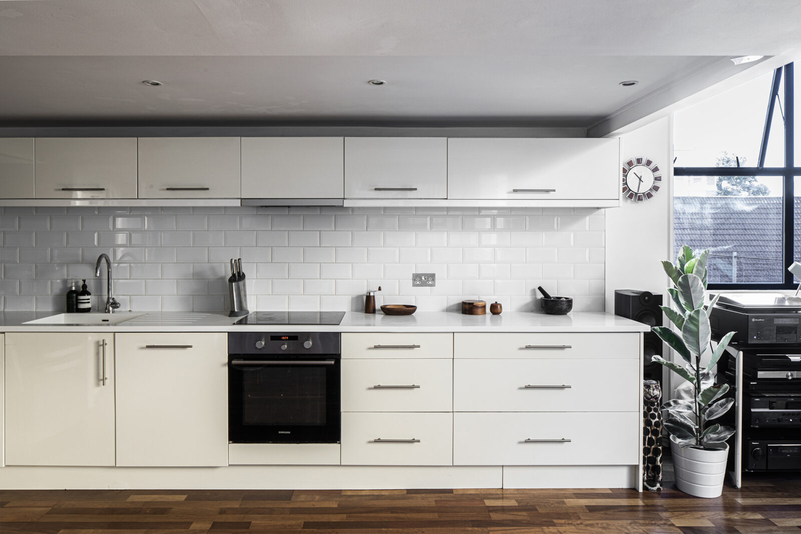 cuisine design blanche
