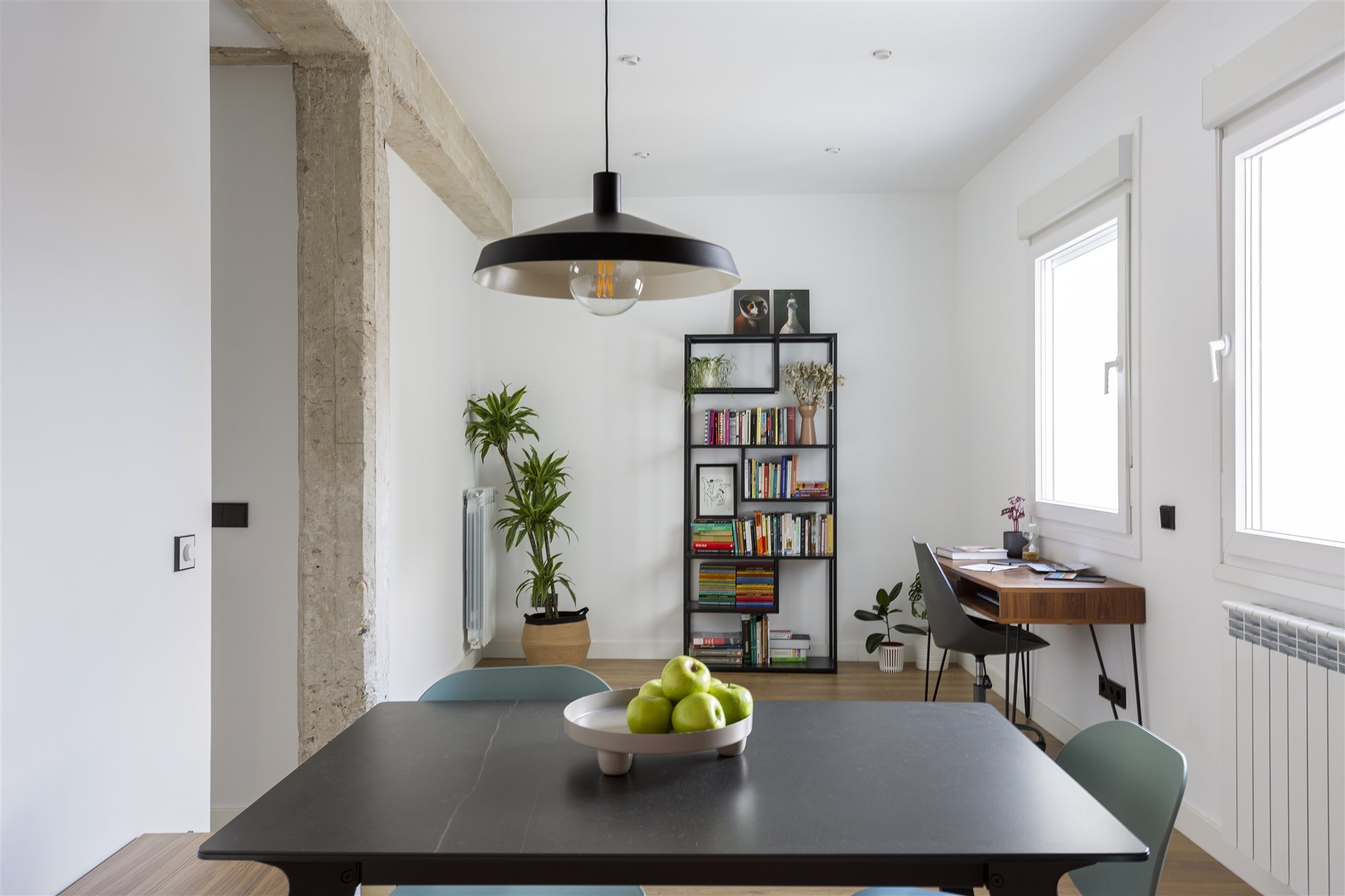 salle à manger table noire