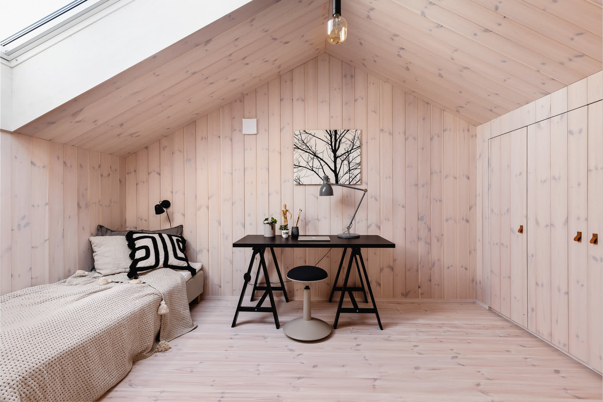 chambre mansardée avec velux chambre mansardée avec velux
