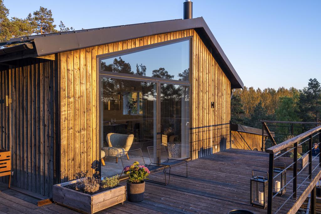 maison en bois avec piscine Suède maison en bois avec piscine Suède