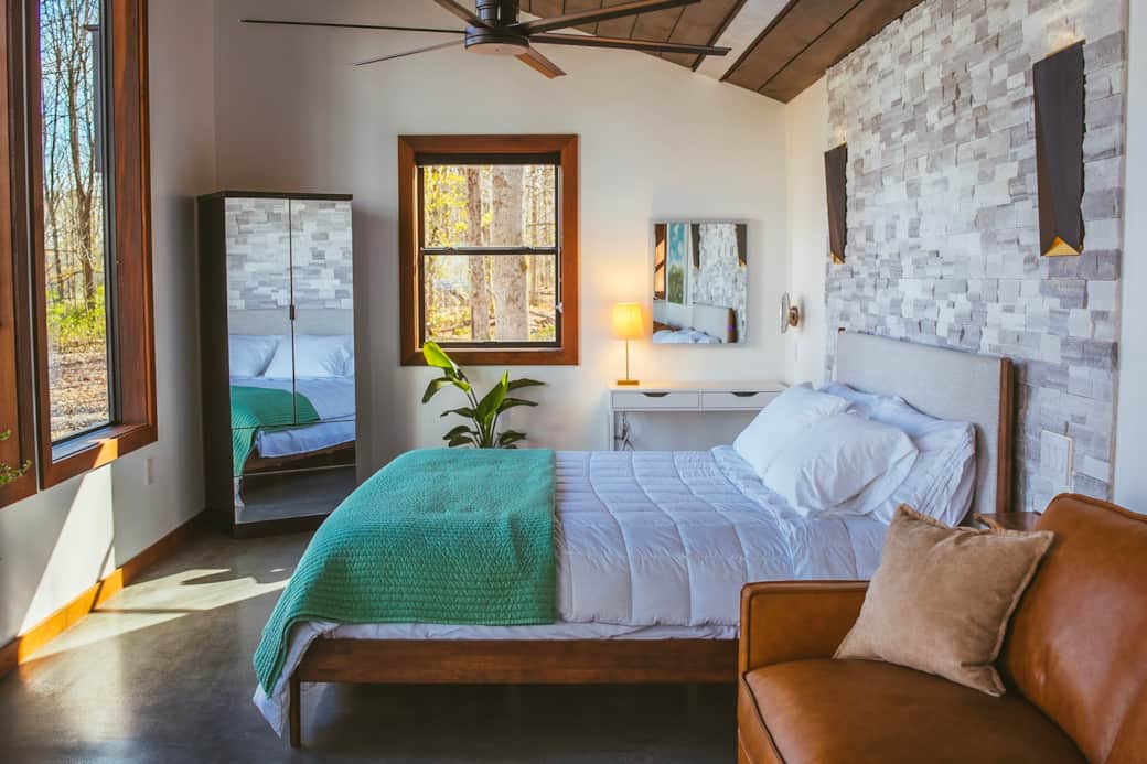 chambre mur en pierres