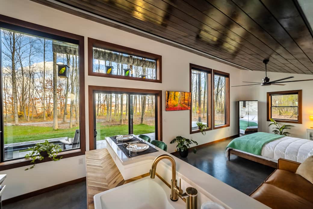 cuisine salon et chambre maison loft en bois 42m2