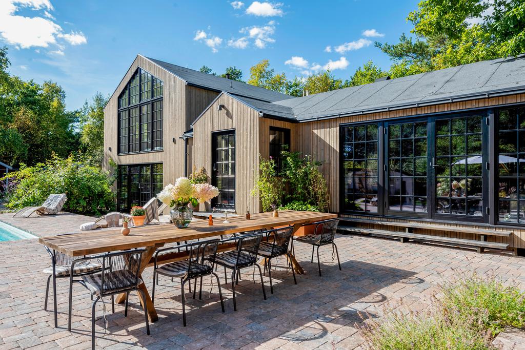 maison en bois avec piscine maison en bois avec piscine