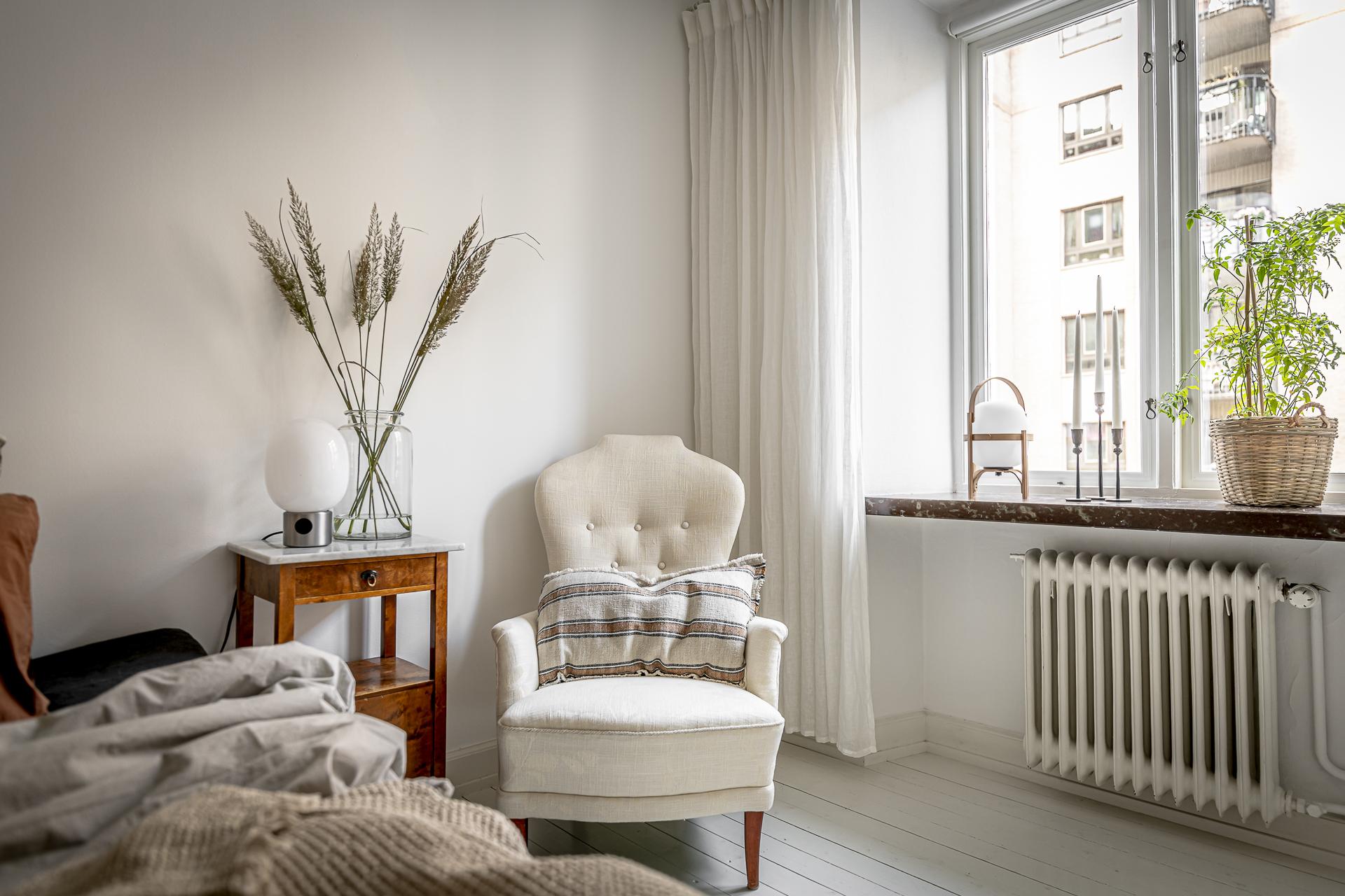 chambre avec fauteuil capitonné chambre avec fauteuil capitonné