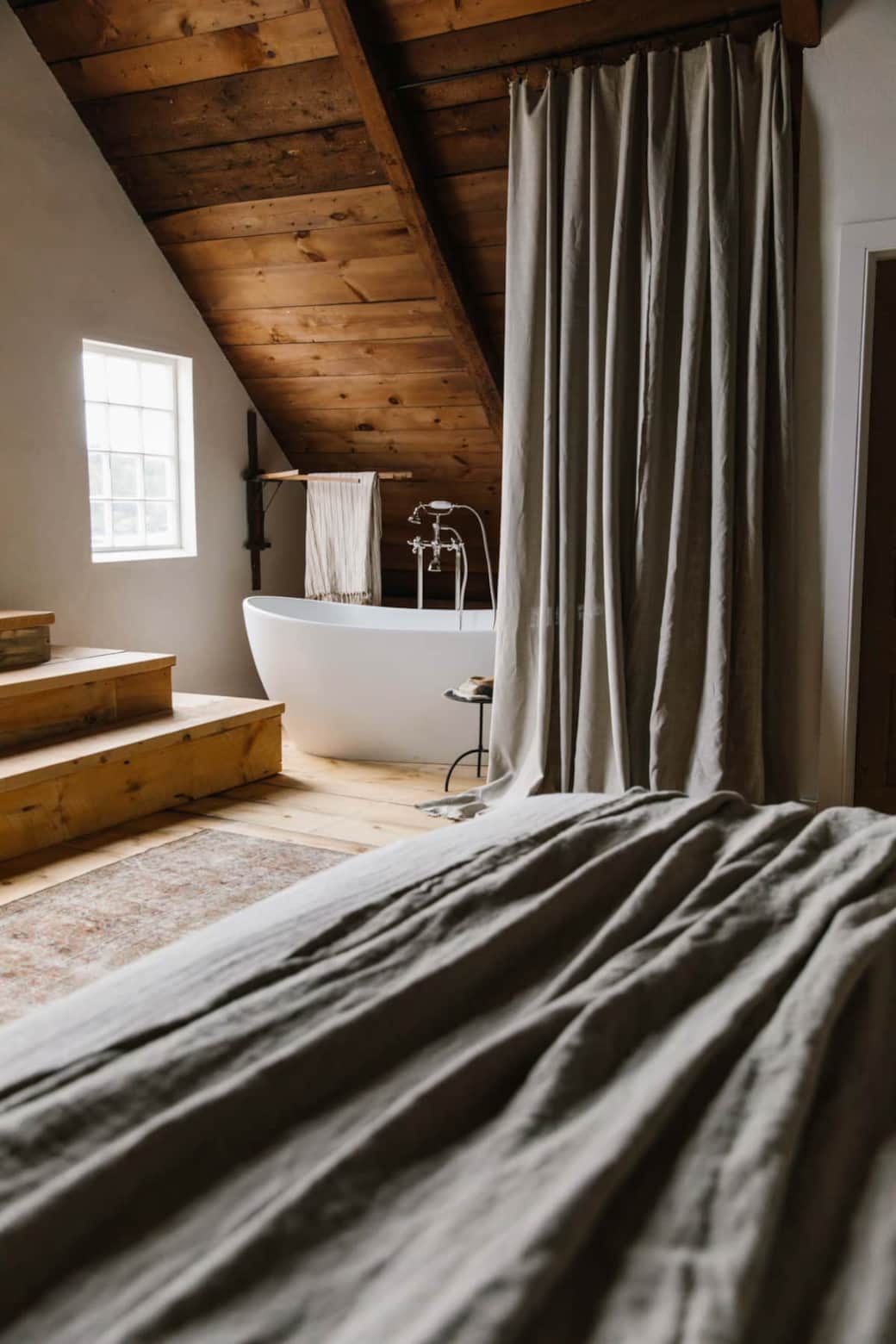 chambre sous combles avec salle de bain chambre sous combles avec salle de bain