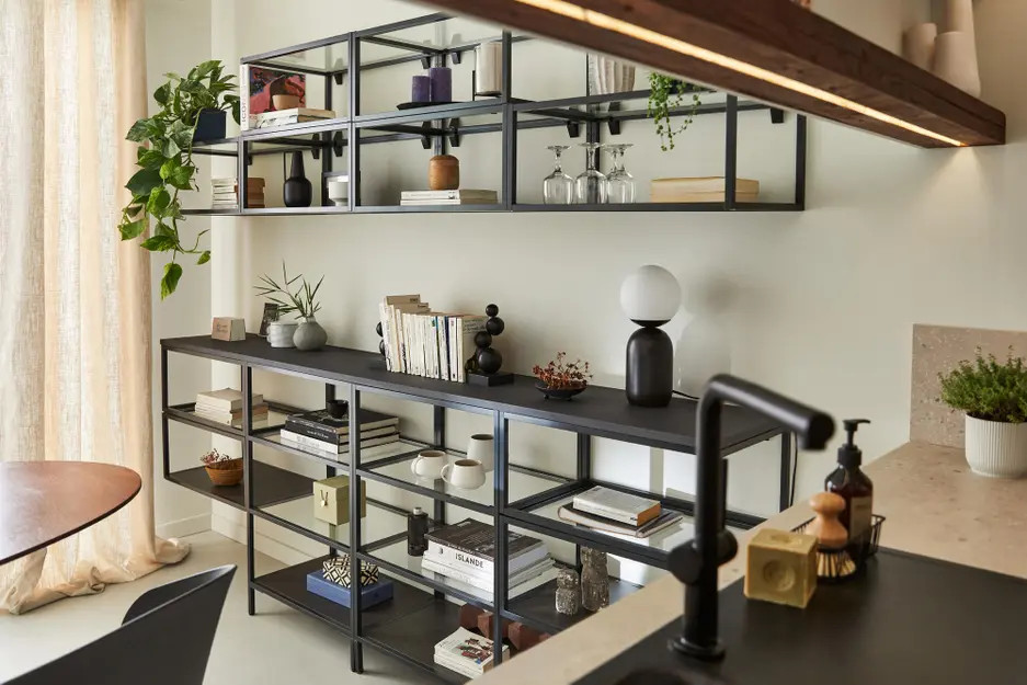 passe-plat cuisine design sur salle à manger