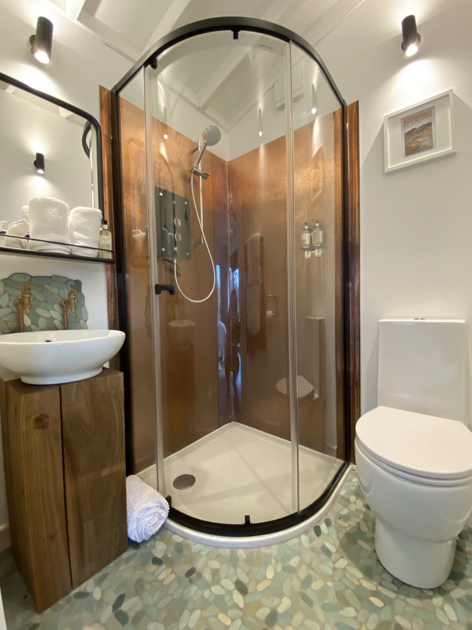 salle de bain mini maison