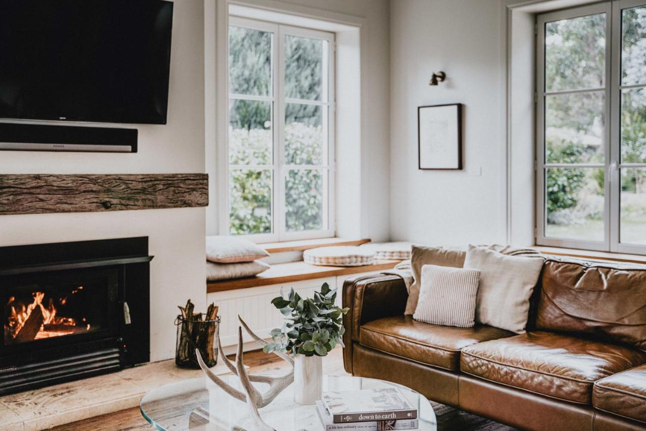 salon décoration rustique chic The French House