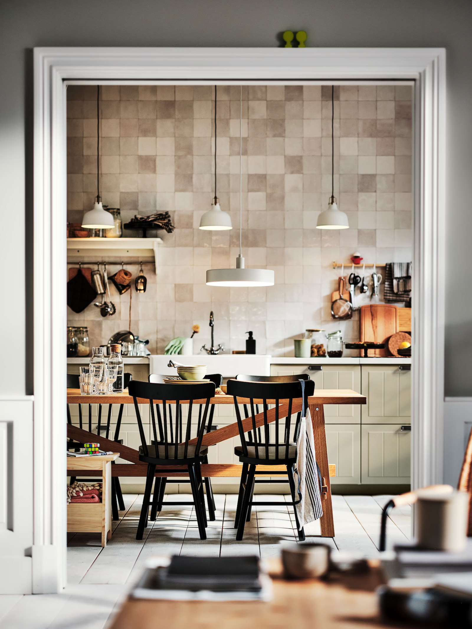 cuisine avec table appartement familial IKEA