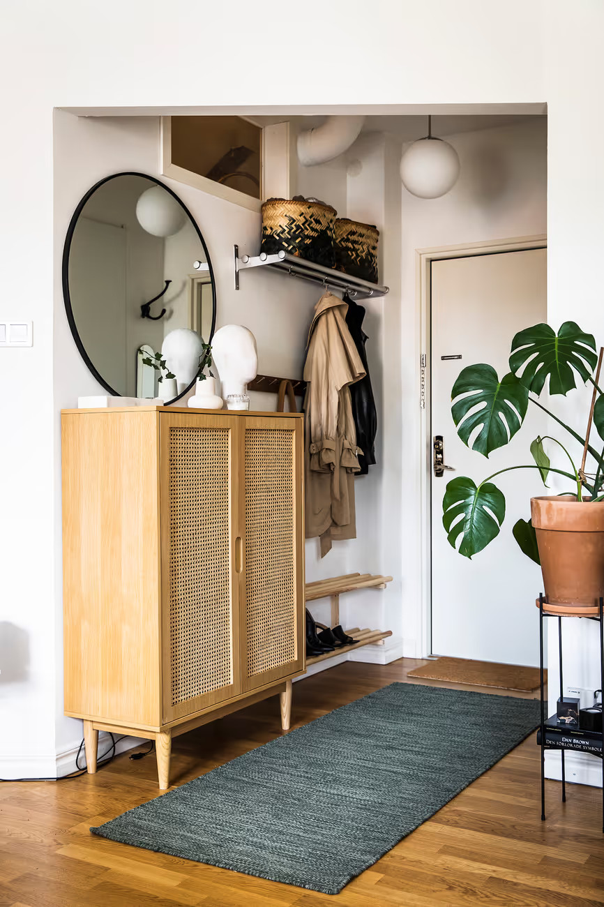 entrée avec armoire cannage décoration scandinave