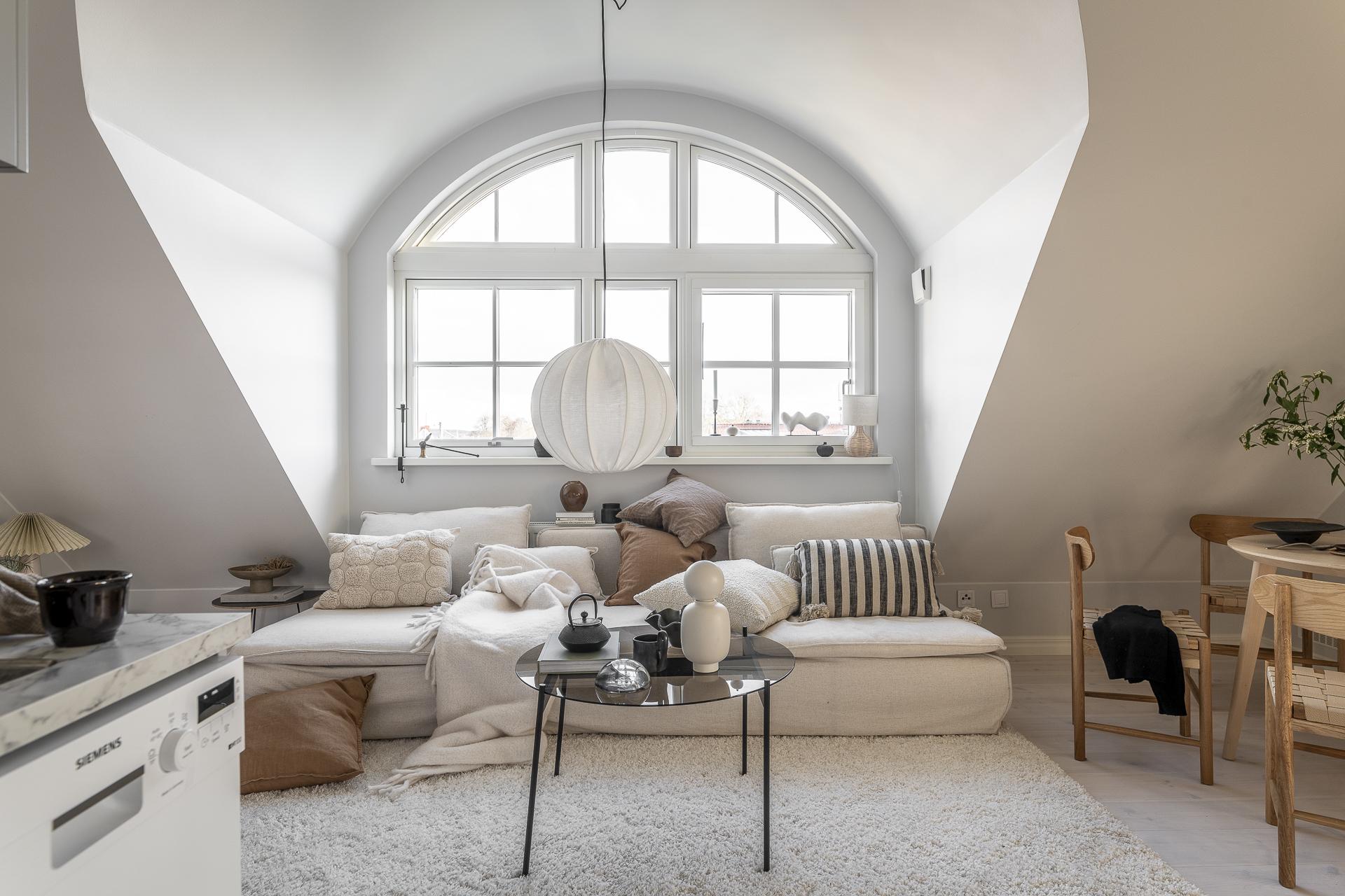 salon décoration beige scandinave