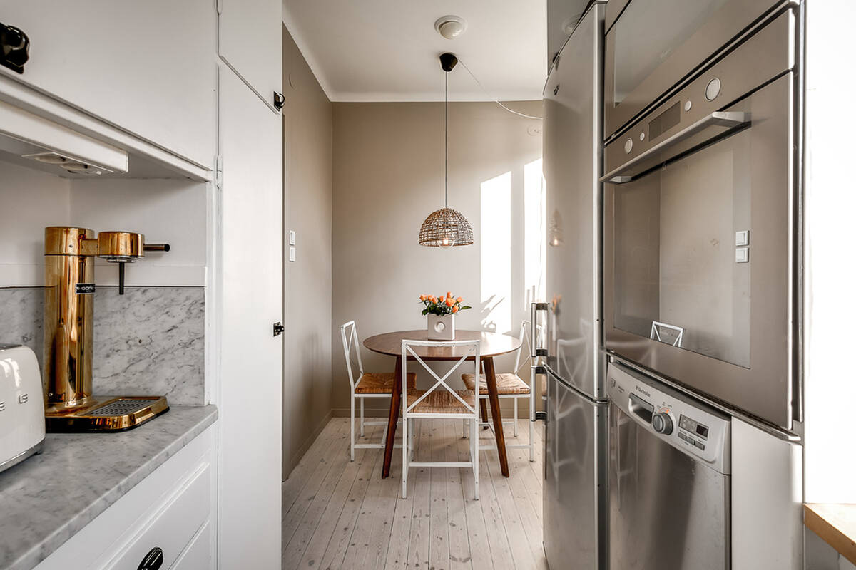 cuisine équipée blanche grand studio cuisine équipée blanche grand studio