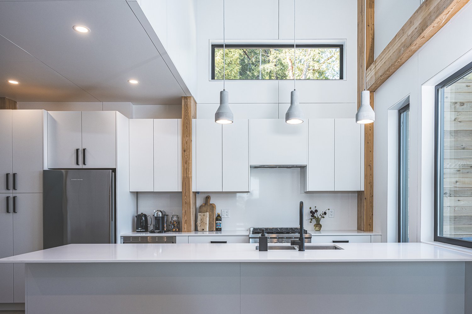 cuisine design blanche