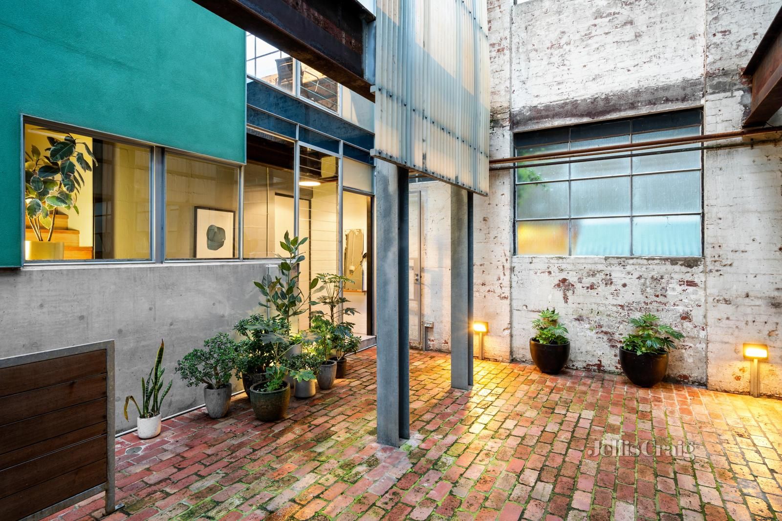cour pavée maison loft