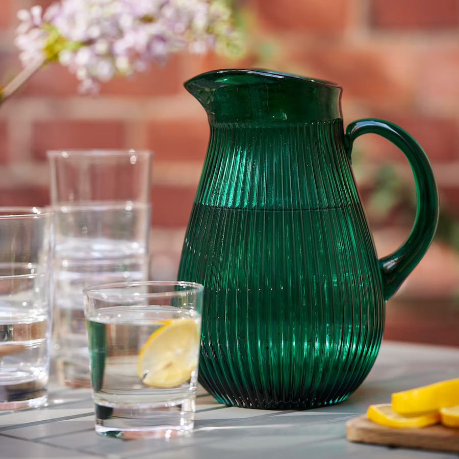 carafe verre strié vert IKEA carafe verre strié vert IKEA