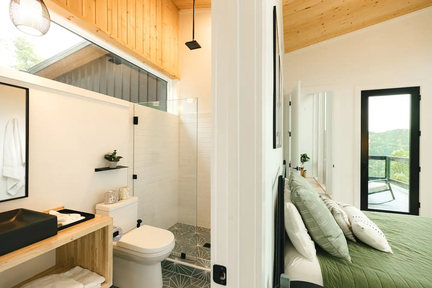 chambre avec salle de bain carrelage dandelion vert chambre avec salle de bain carrelage dandelion vert