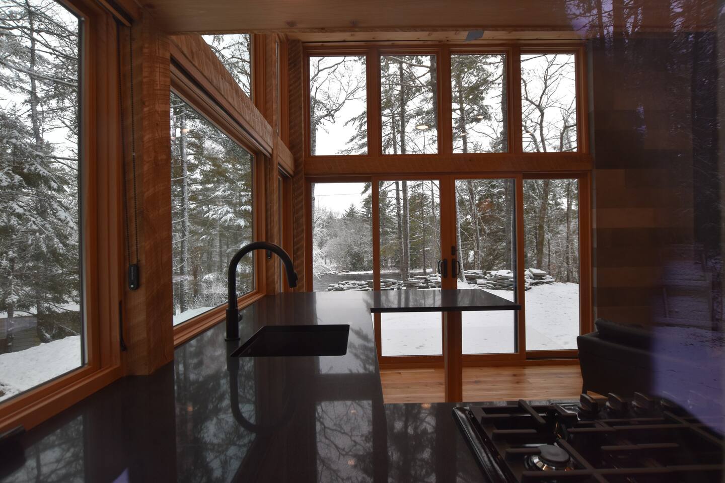 cuisine avec baie vitrée
