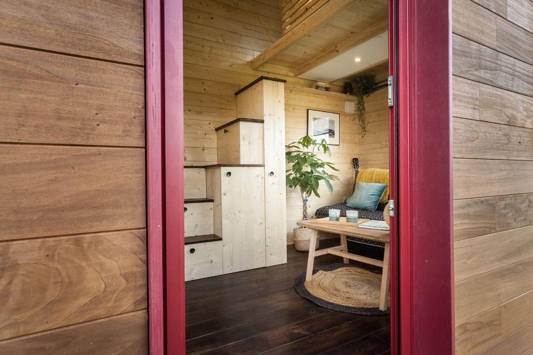 entrée mini maison bois