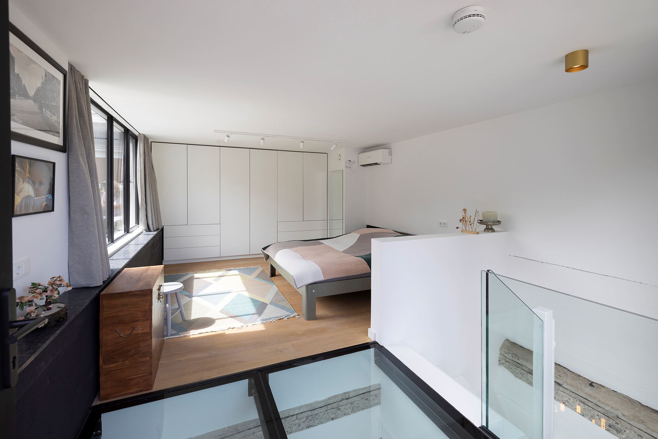 chambre avec sol en verre chambre avec sol en verre