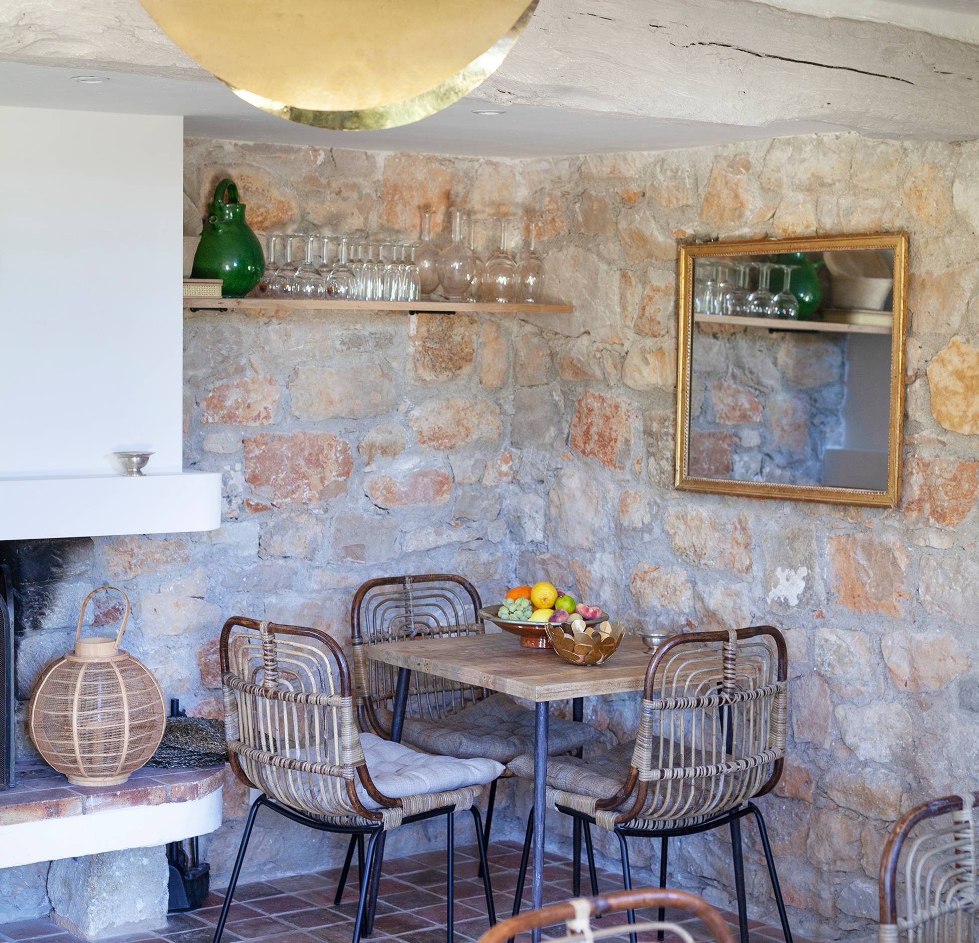 salle à manger maison Provence Domaine de la Xavolière salle à manger maison Provence Domaine de la Xavolière