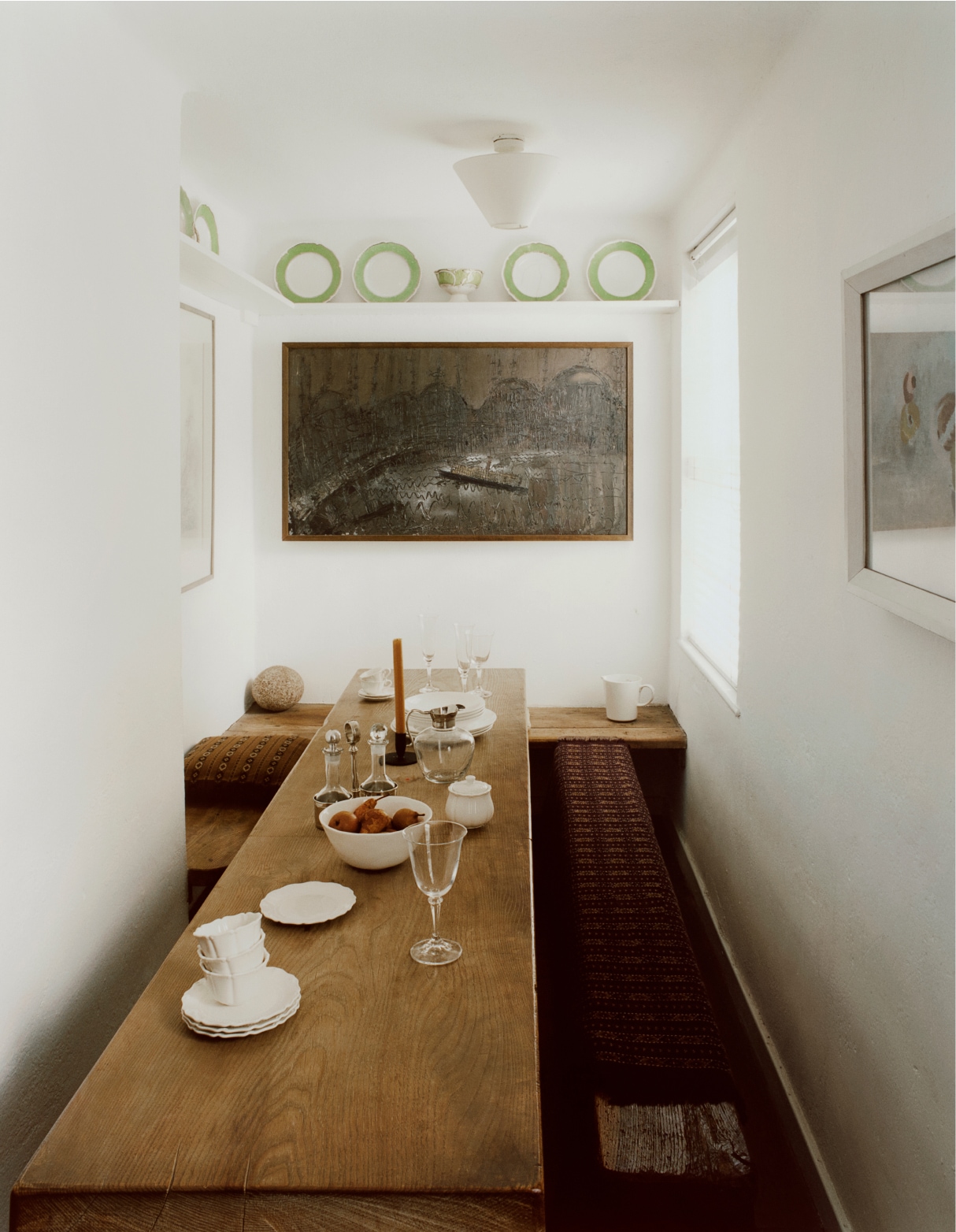 salle à manger décorée en couleurs naturelles par Zara Home