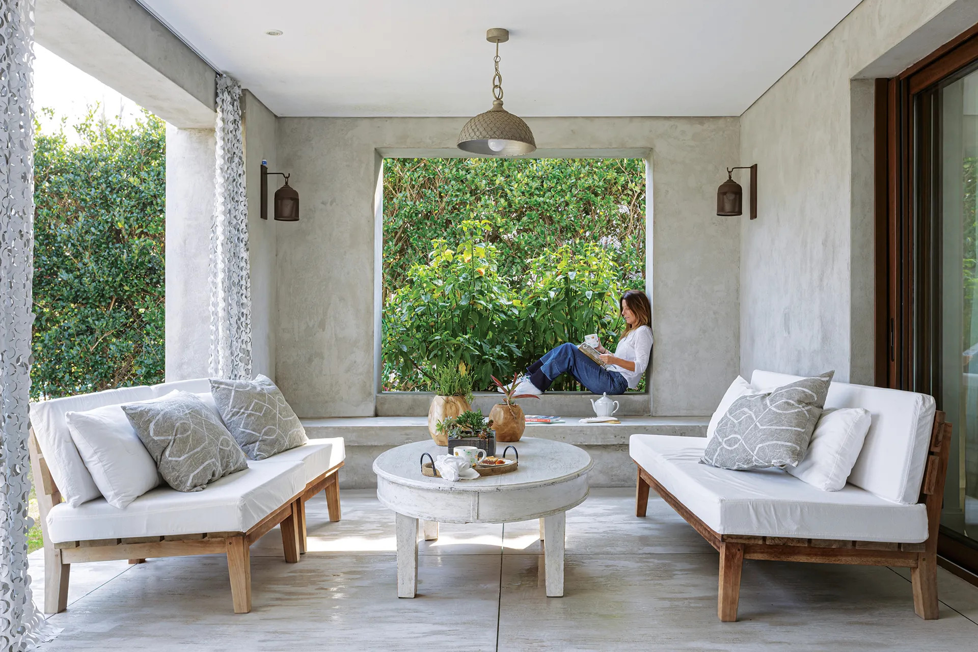terrasse abritée décoration naturelle