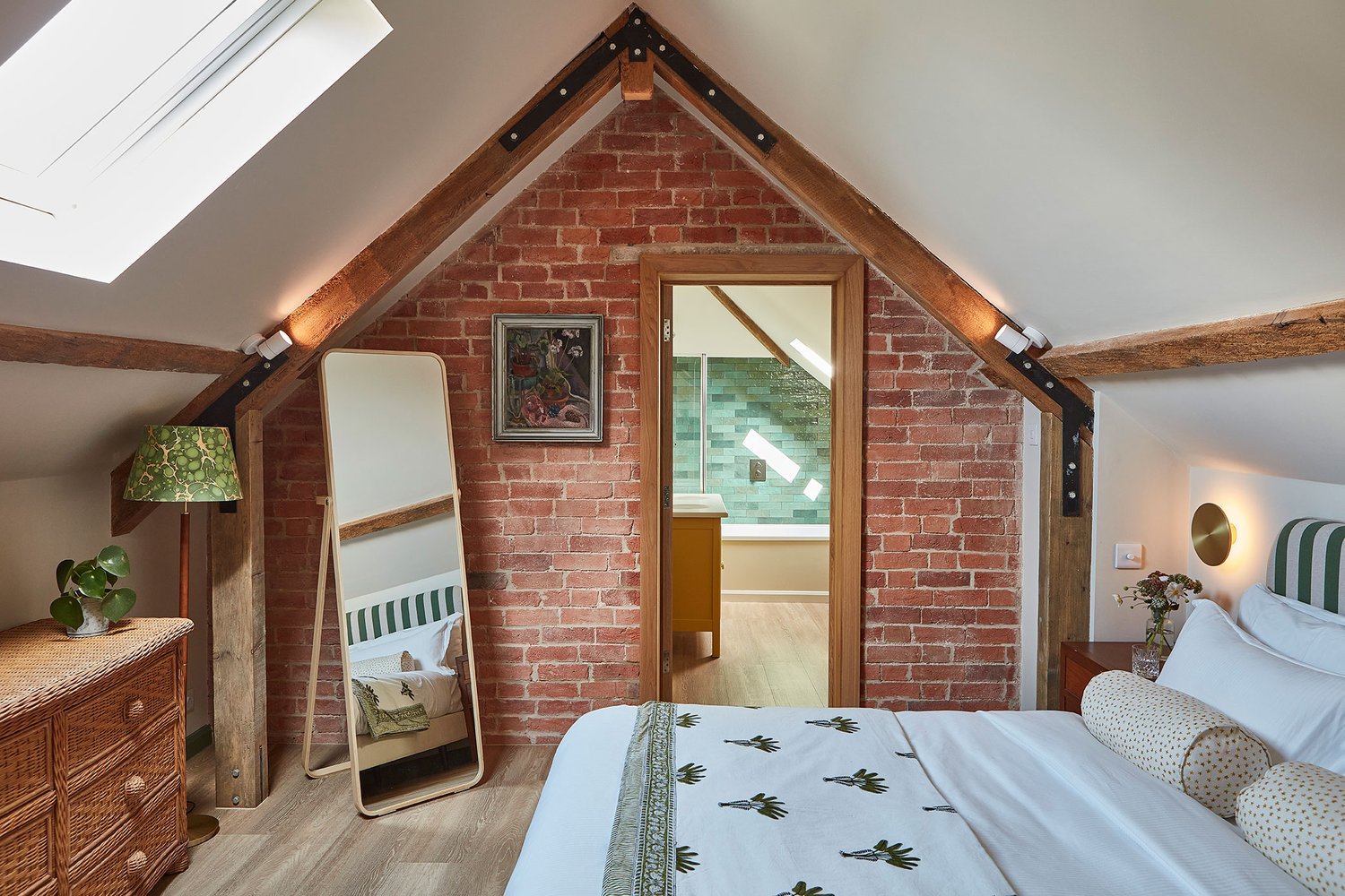 chambre mansardée ferme rénovée chambre mansardée ferme rénovée
