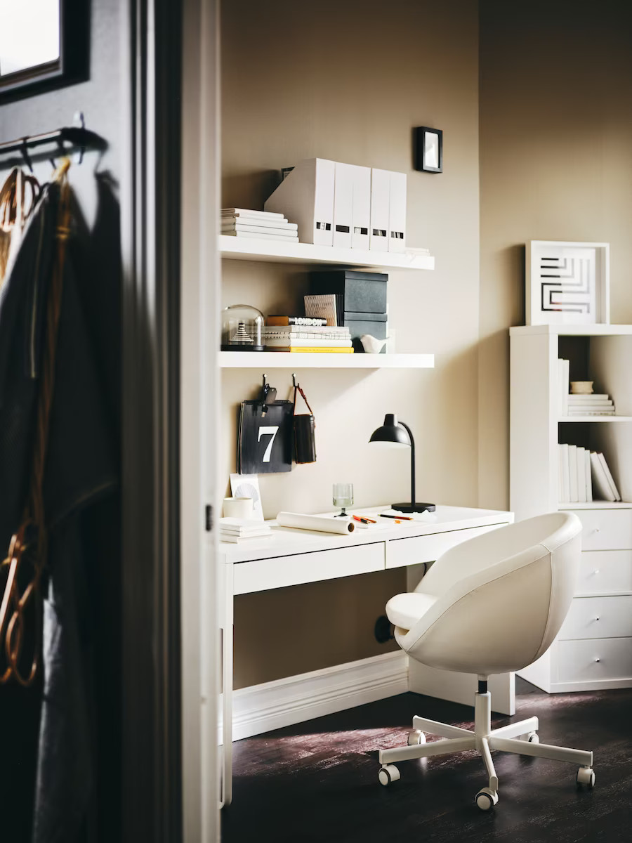 espace bureau blanc IKEA dans chambre espace bureau blanc IKEA dans chambre