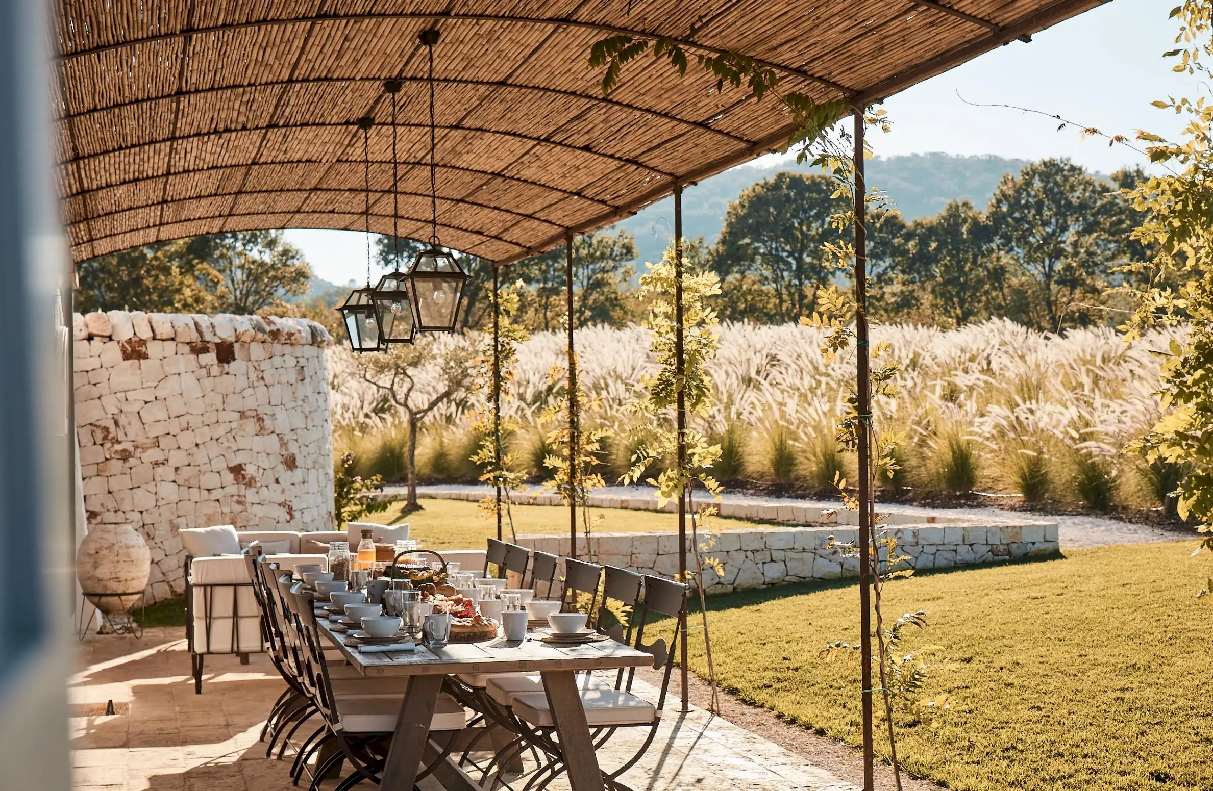 terrasse avec pergola acier Masseria Celeste terrasse avec pergola acier Masseria Celeste