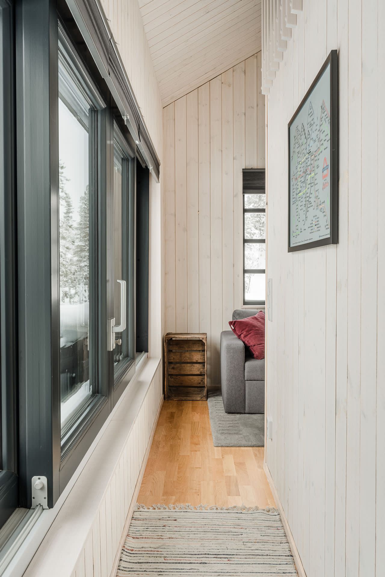 couloir bardage bois clair