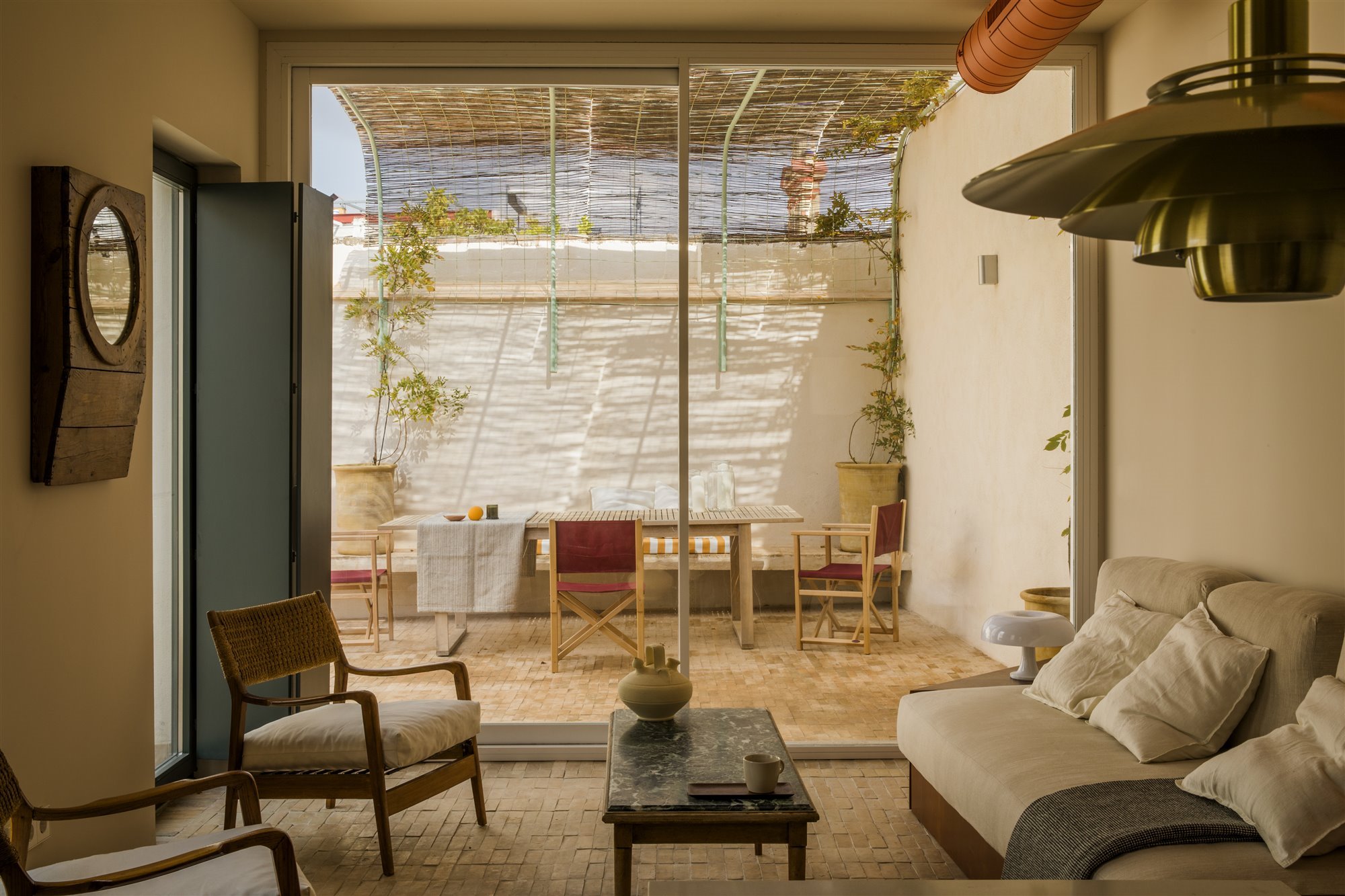 salon avec terrasse