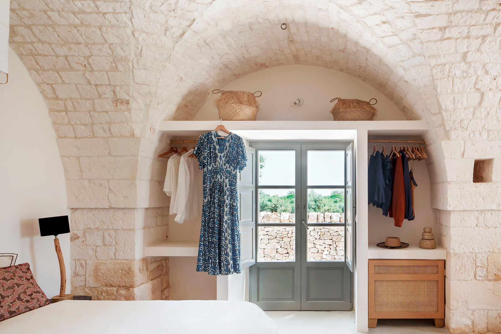 chambre avec voûtes décoration rustique chic Trulli del Trapetto chambre avec voûtes décoration rustique chic Trulli del Trapetto