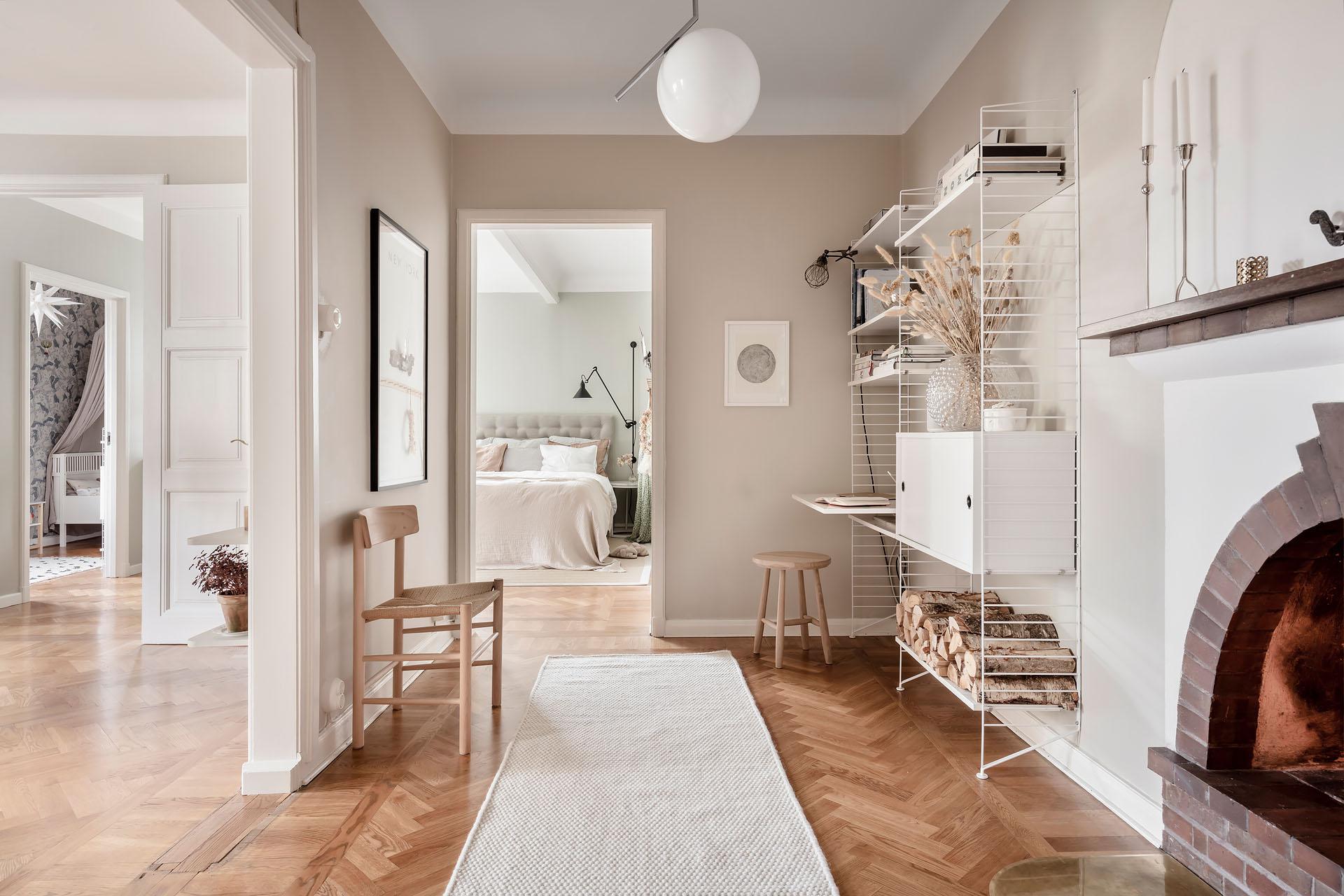 bureau dans couloir bureau dans couloir