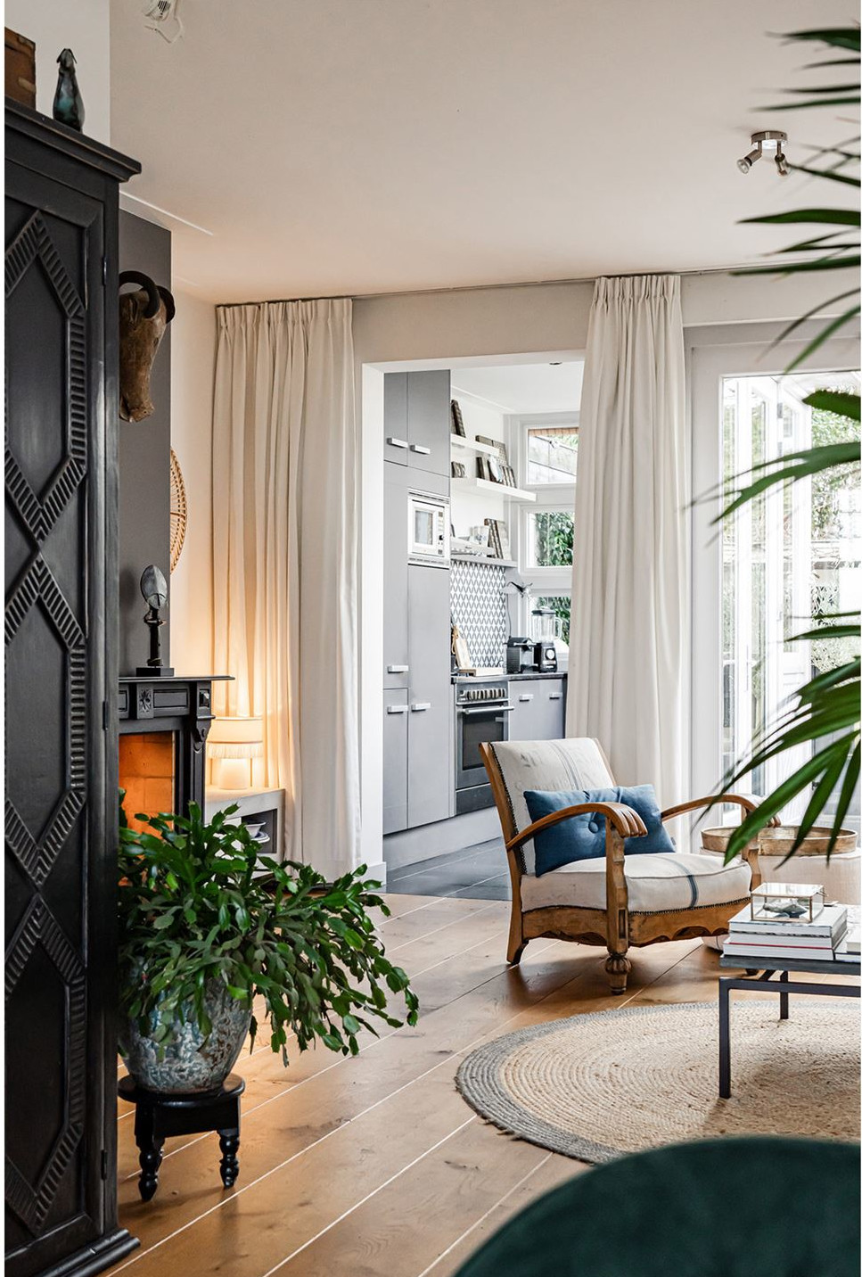 salon avec cheminée maison de ville
