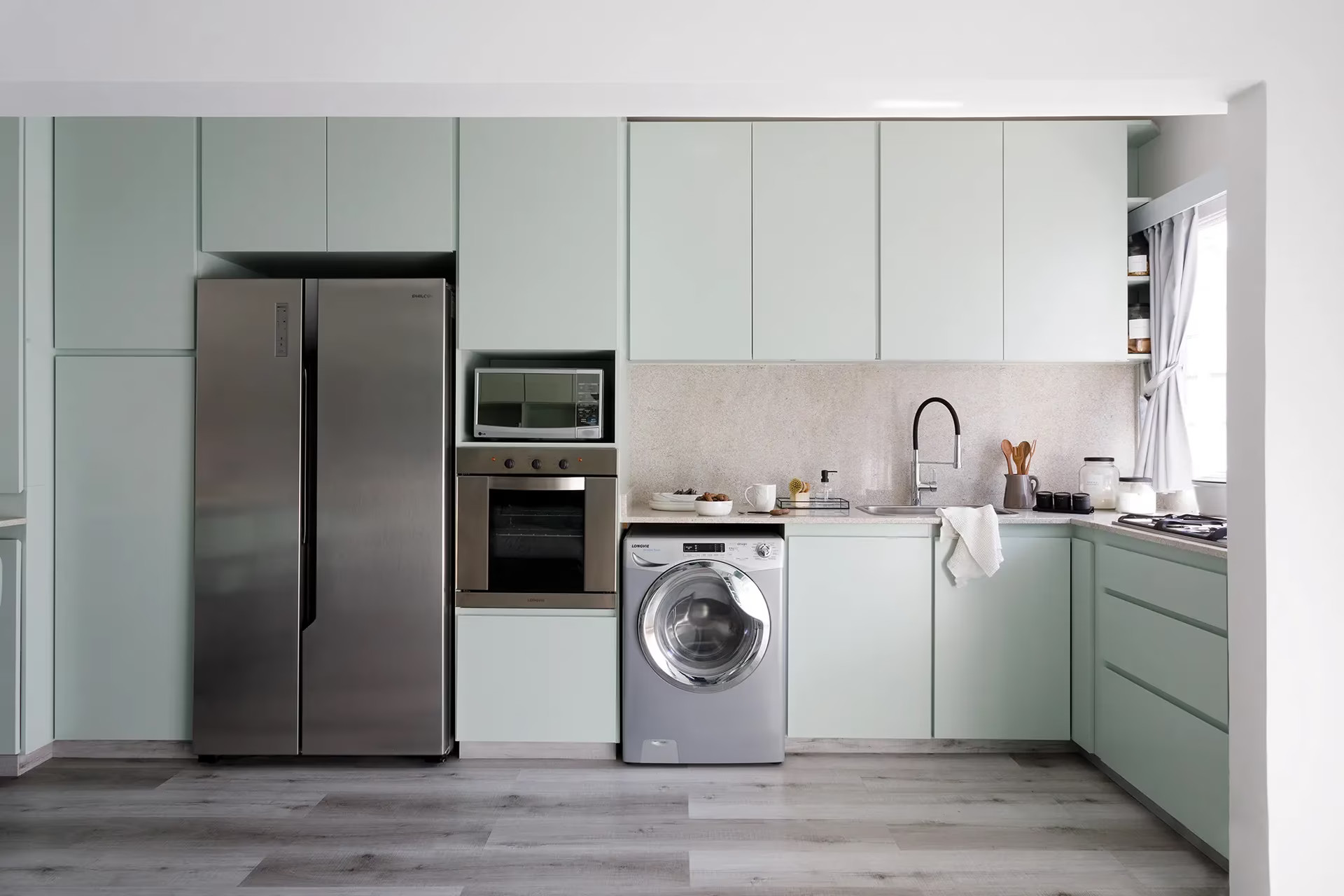 cuisine design vert d'eau