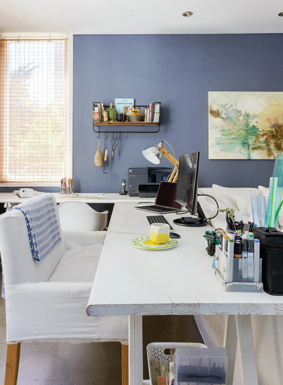 bureau mur bleu