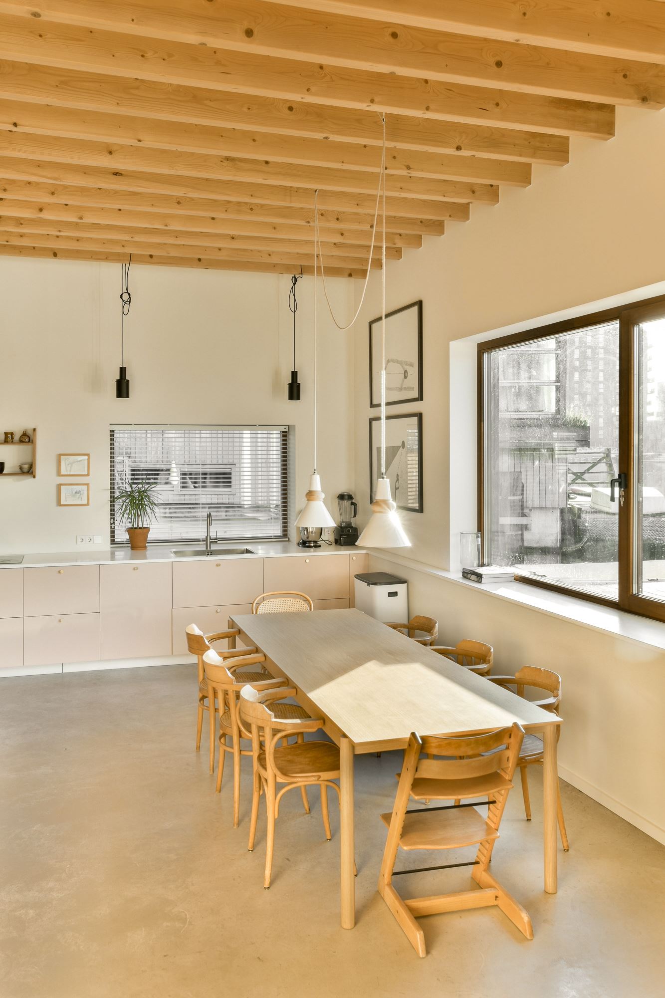 cuisine design avec poutres