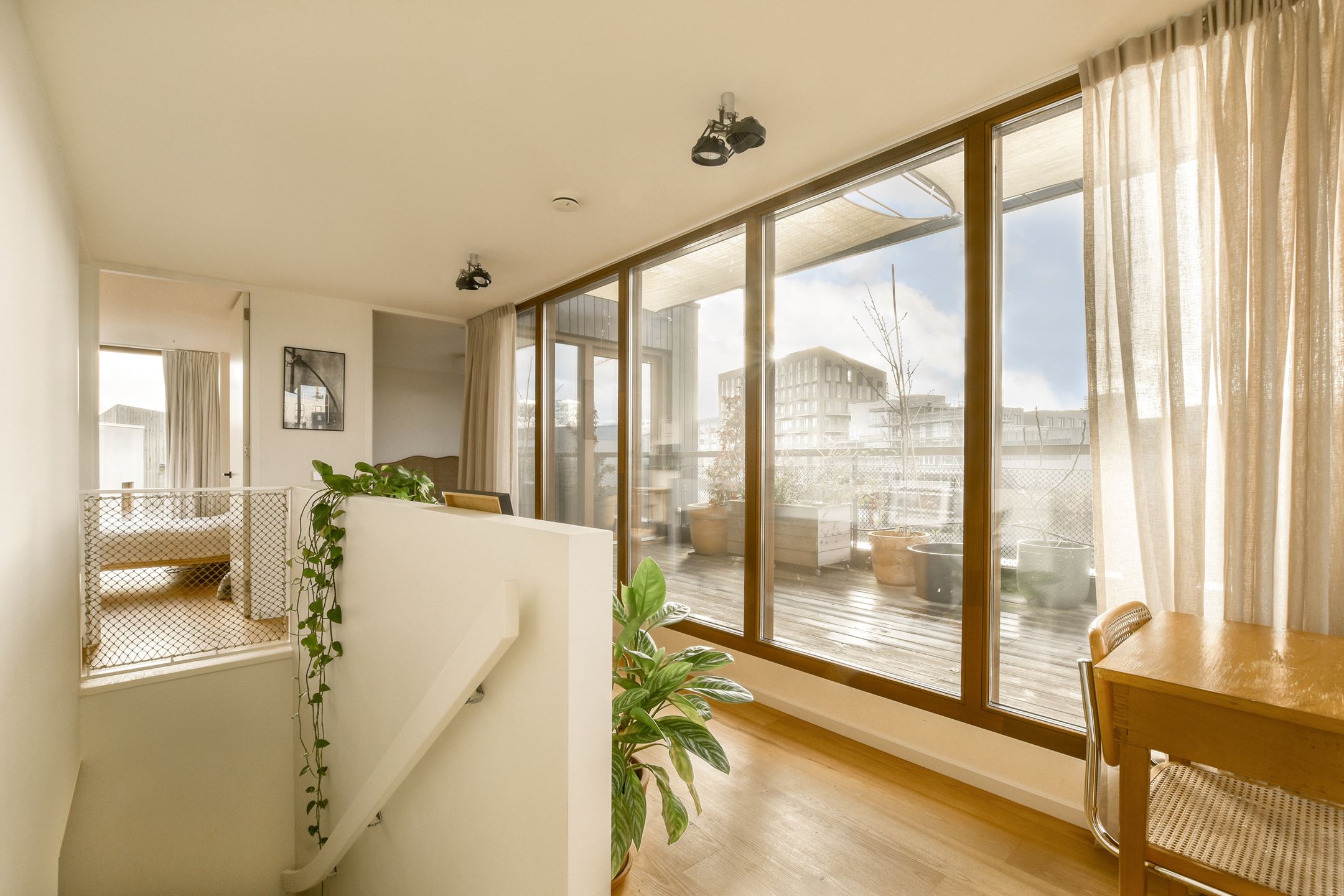 palier avec terrasse maison flottante