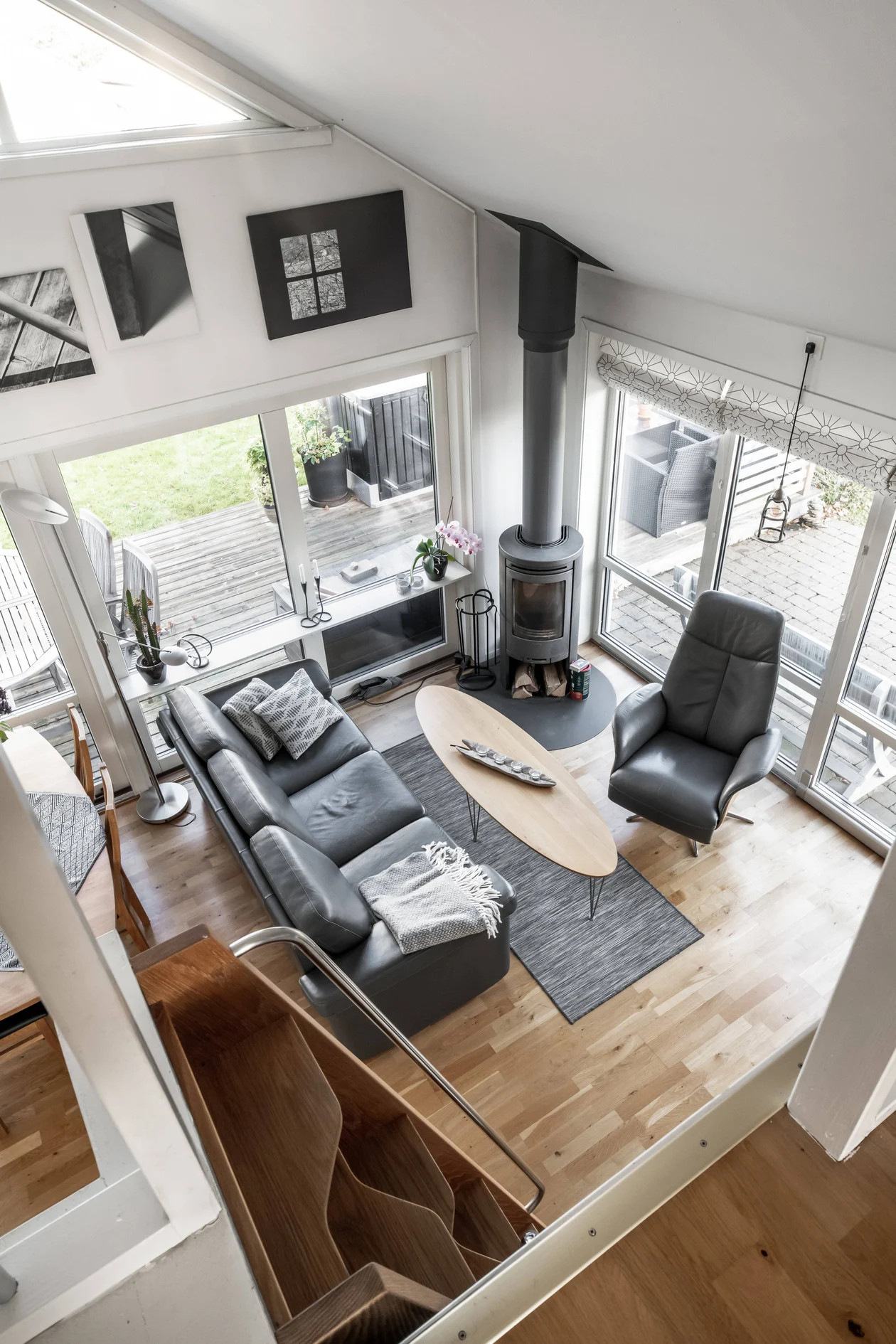 salon double hauteur petite maison de 45m2