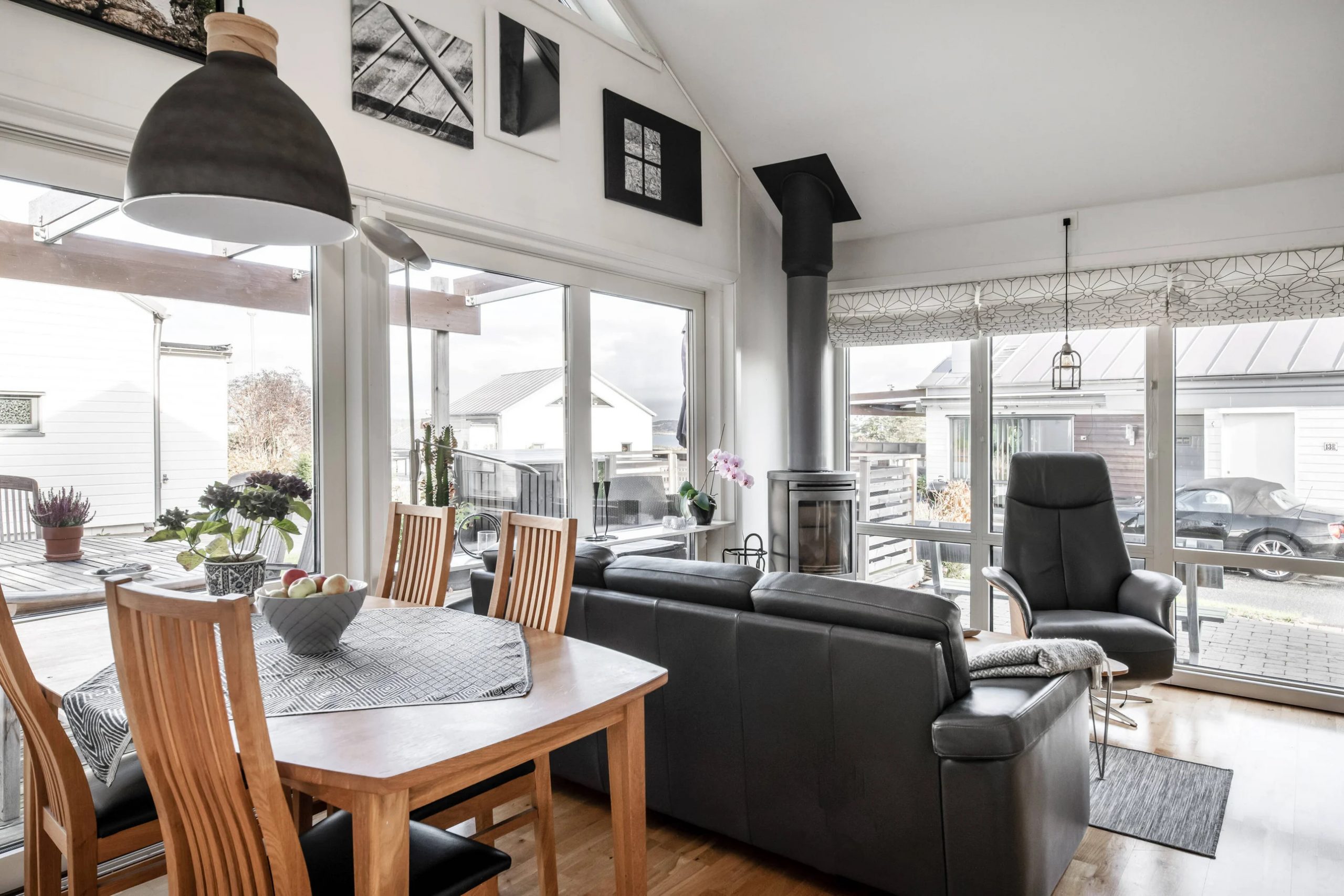 salon avec baie vitrée